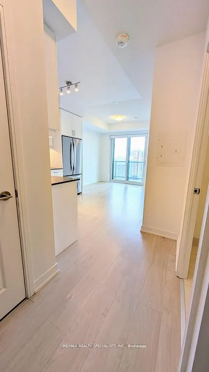 8 Nahani Way, #1702