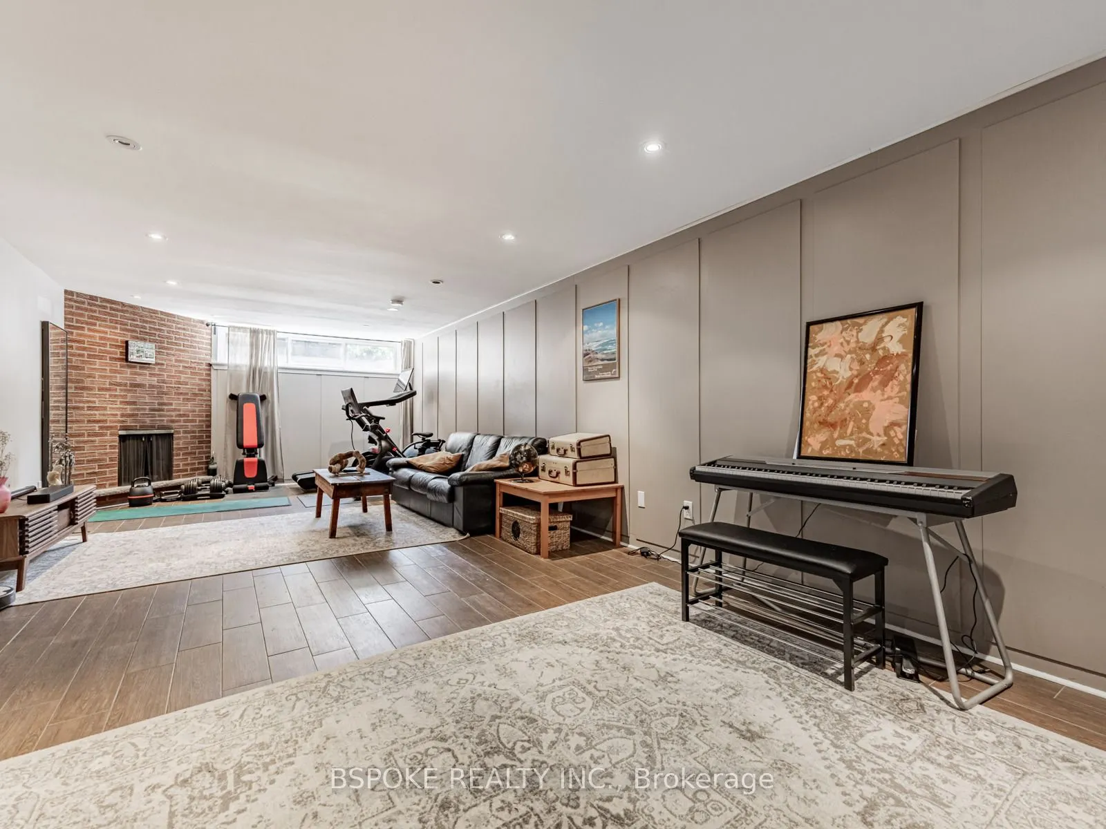 2254 Denise Road