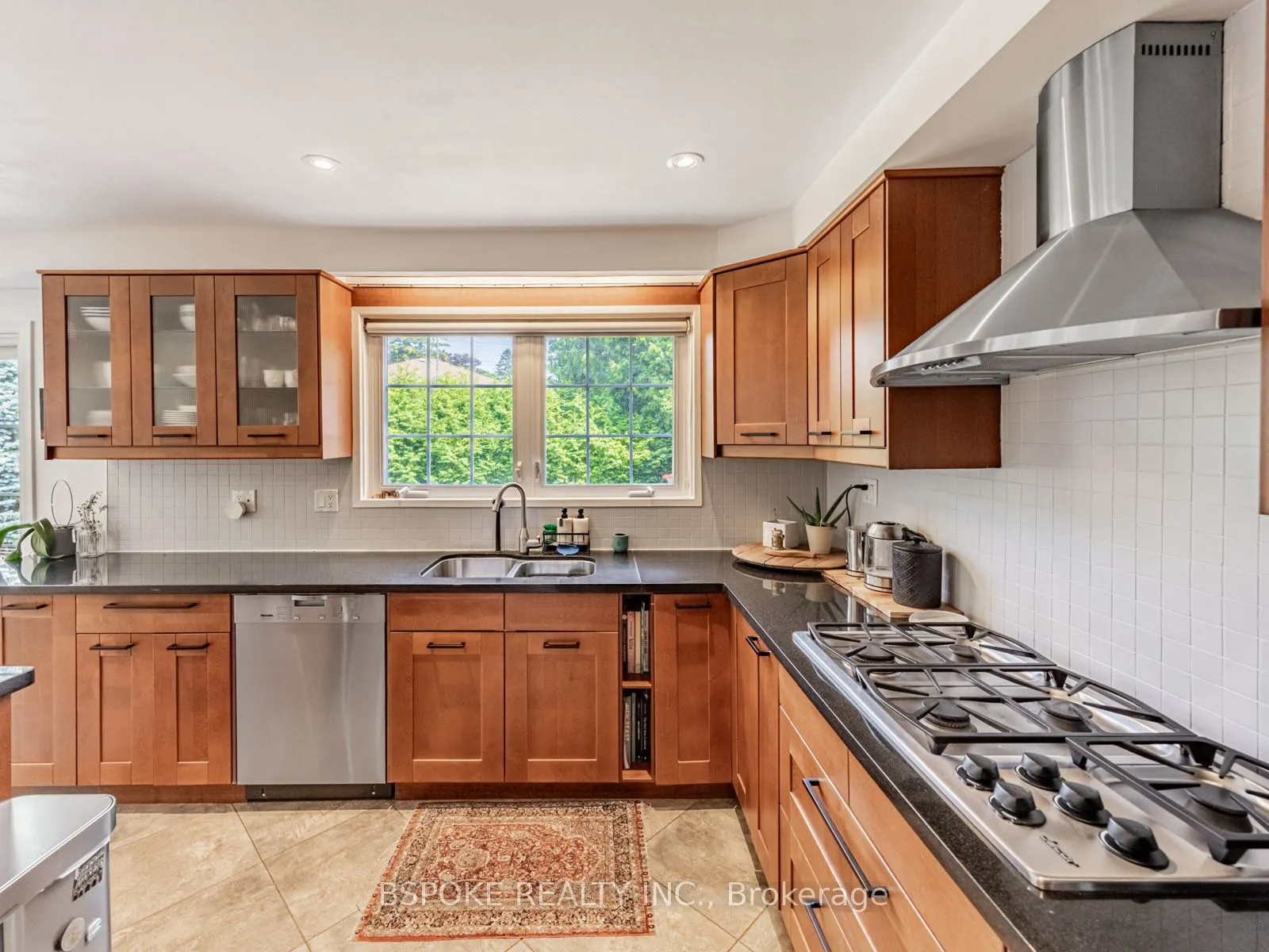 2254 Denise Road