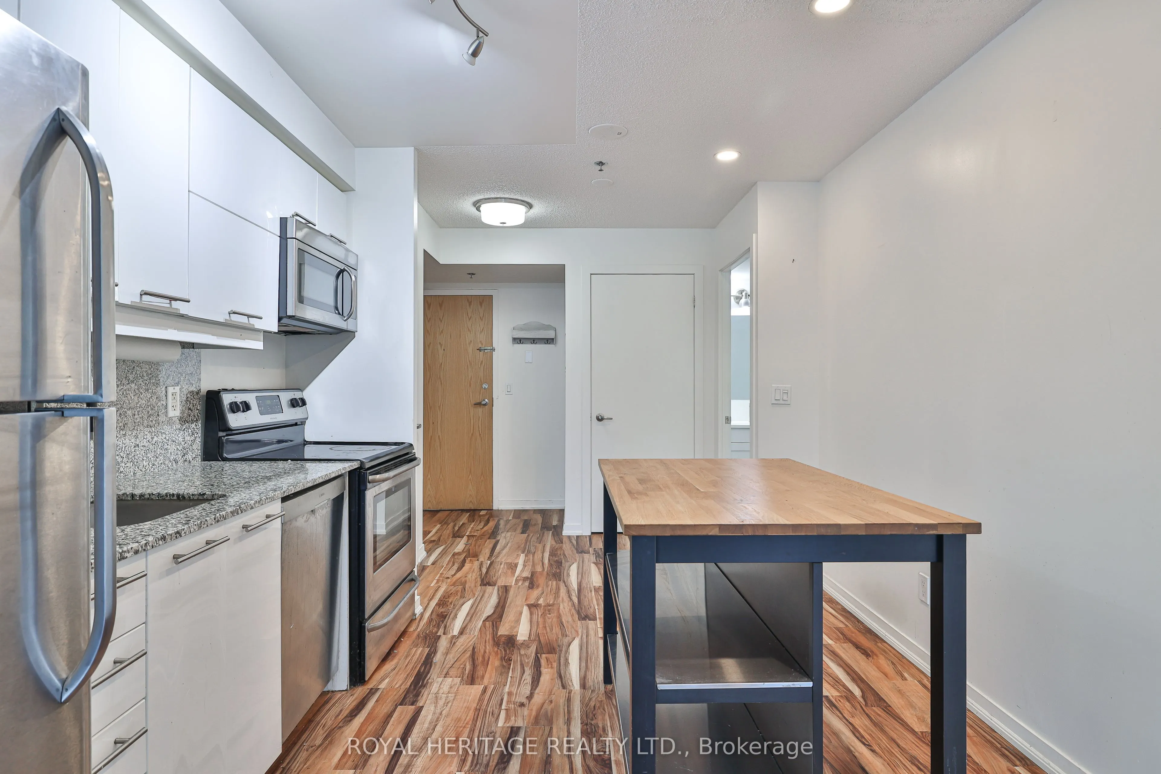 38 Joe Shuster Way, #104