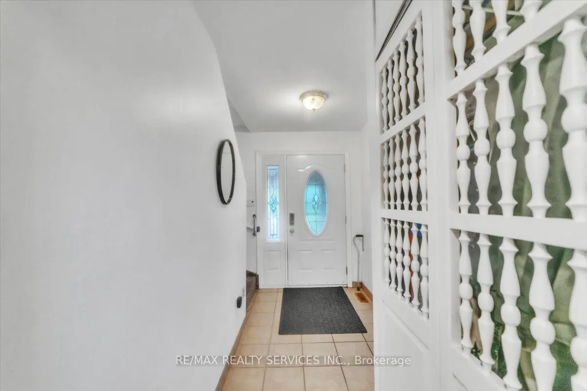 88 Sutherland Avenue