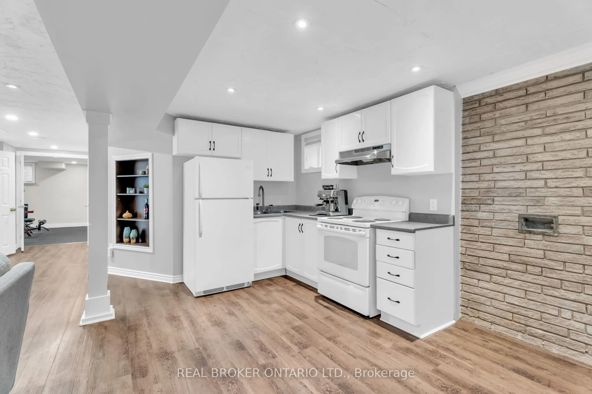 156 Edelwild Drive