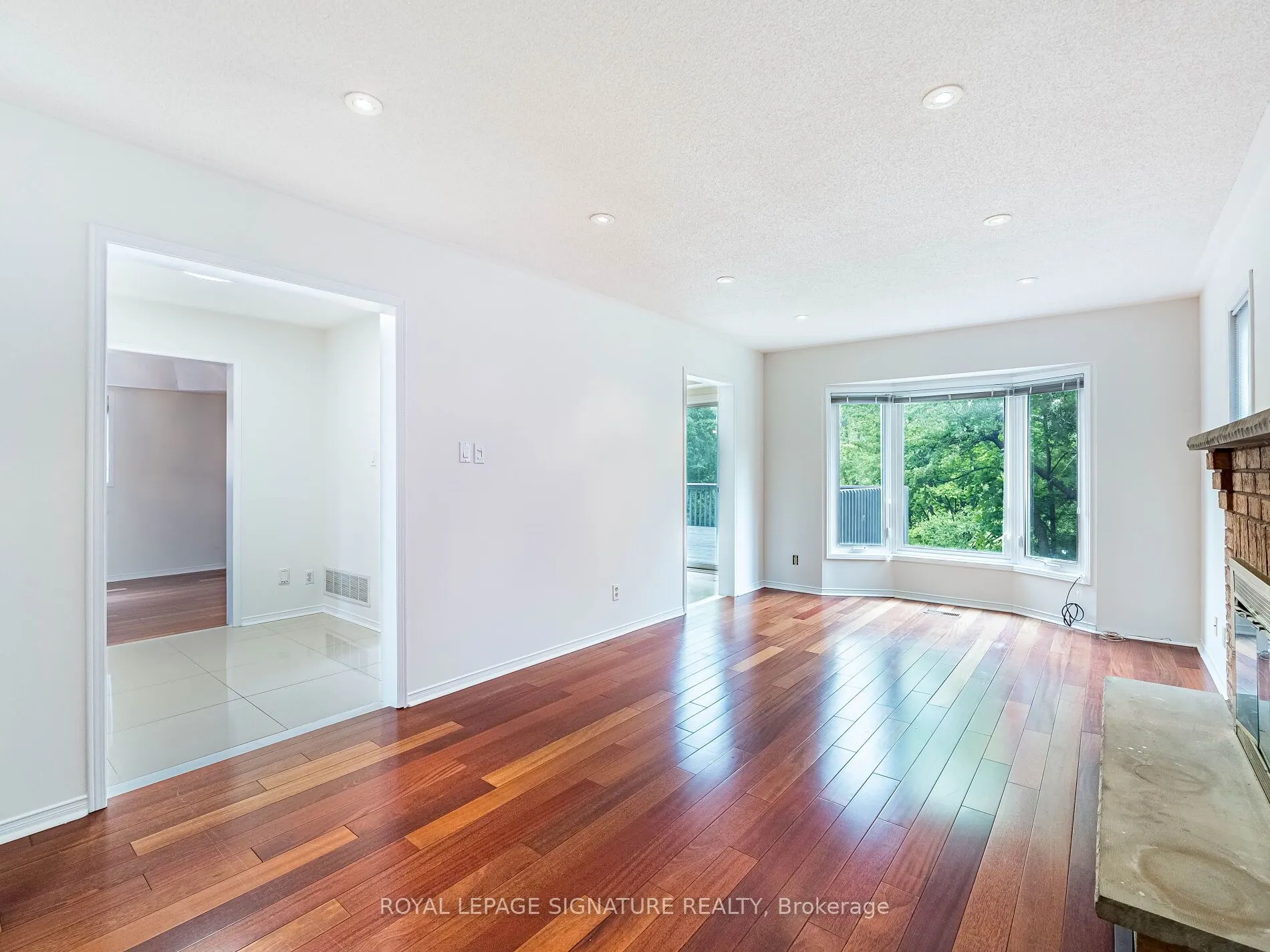 86 Valonia Drive