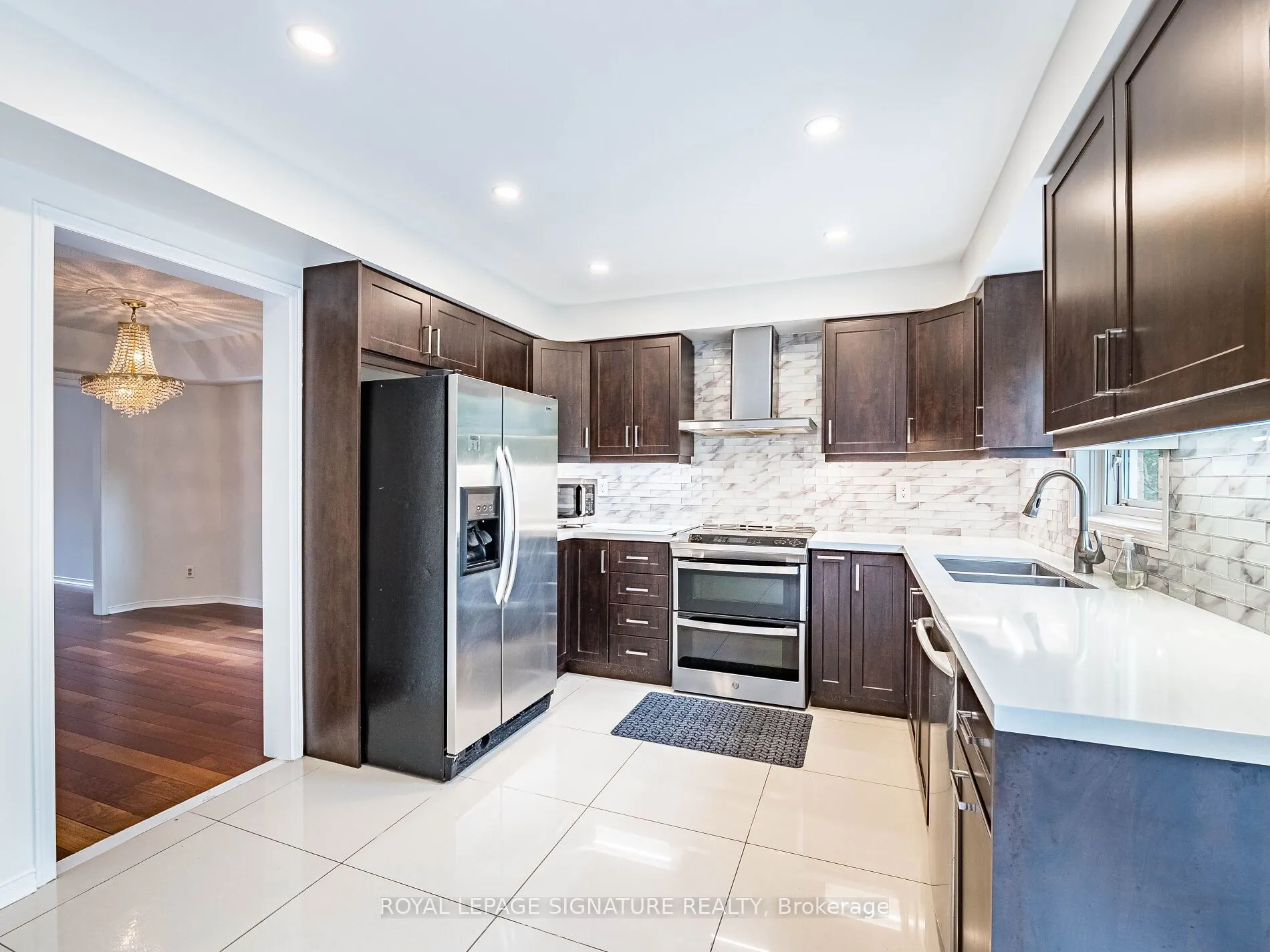 86 Valonia Drive