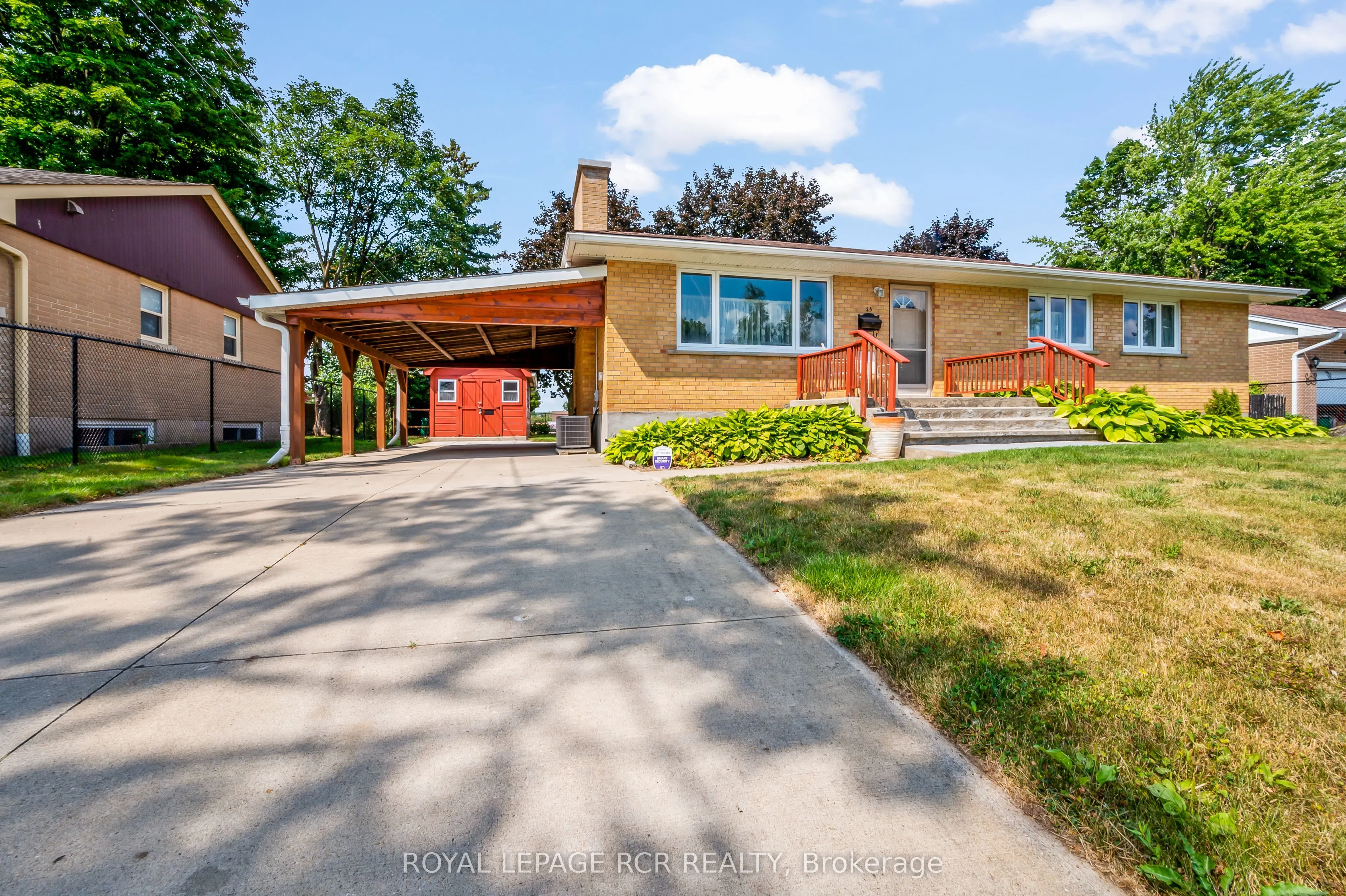 25 Banting Drive