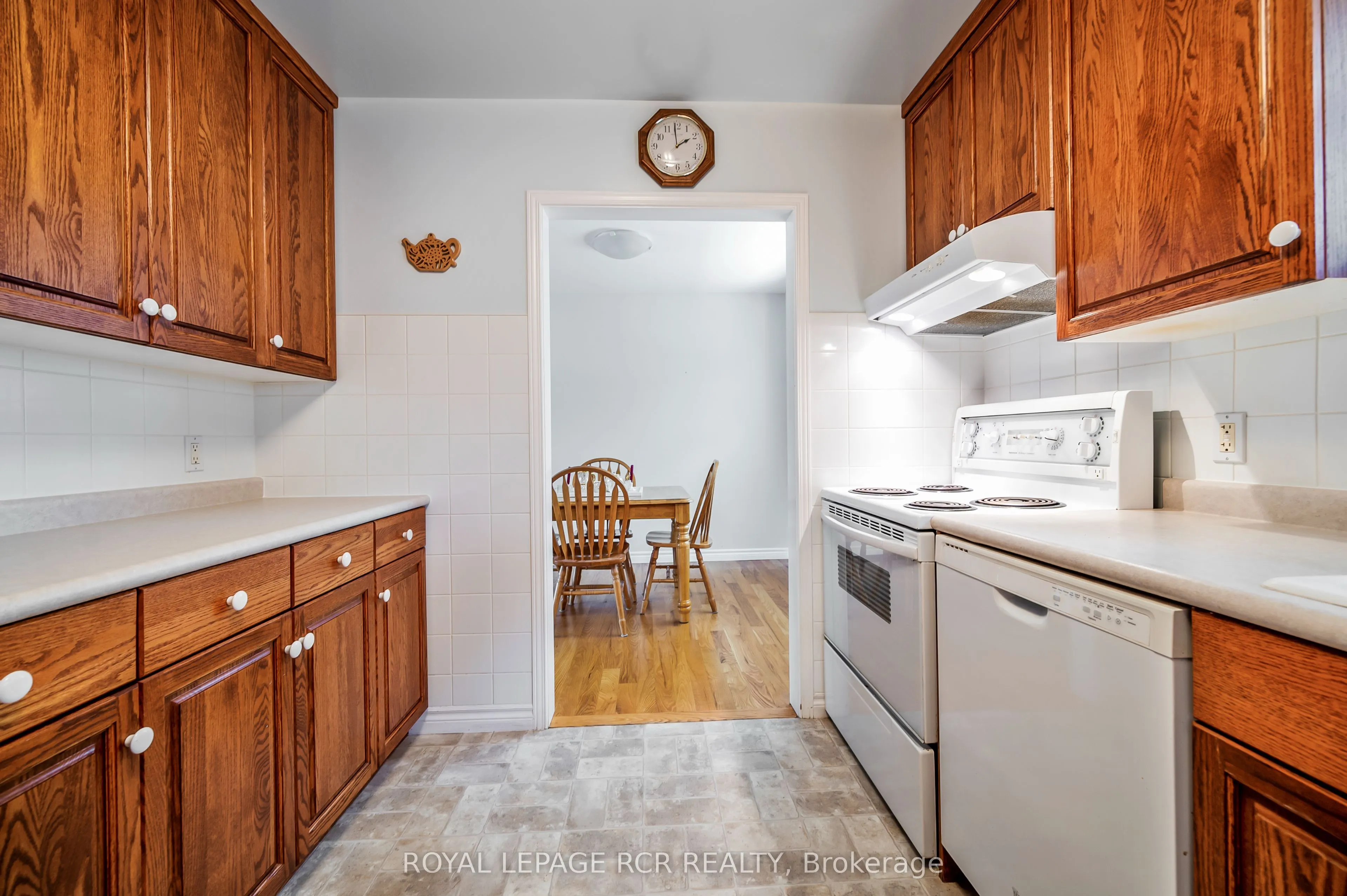 25 Banting Drive