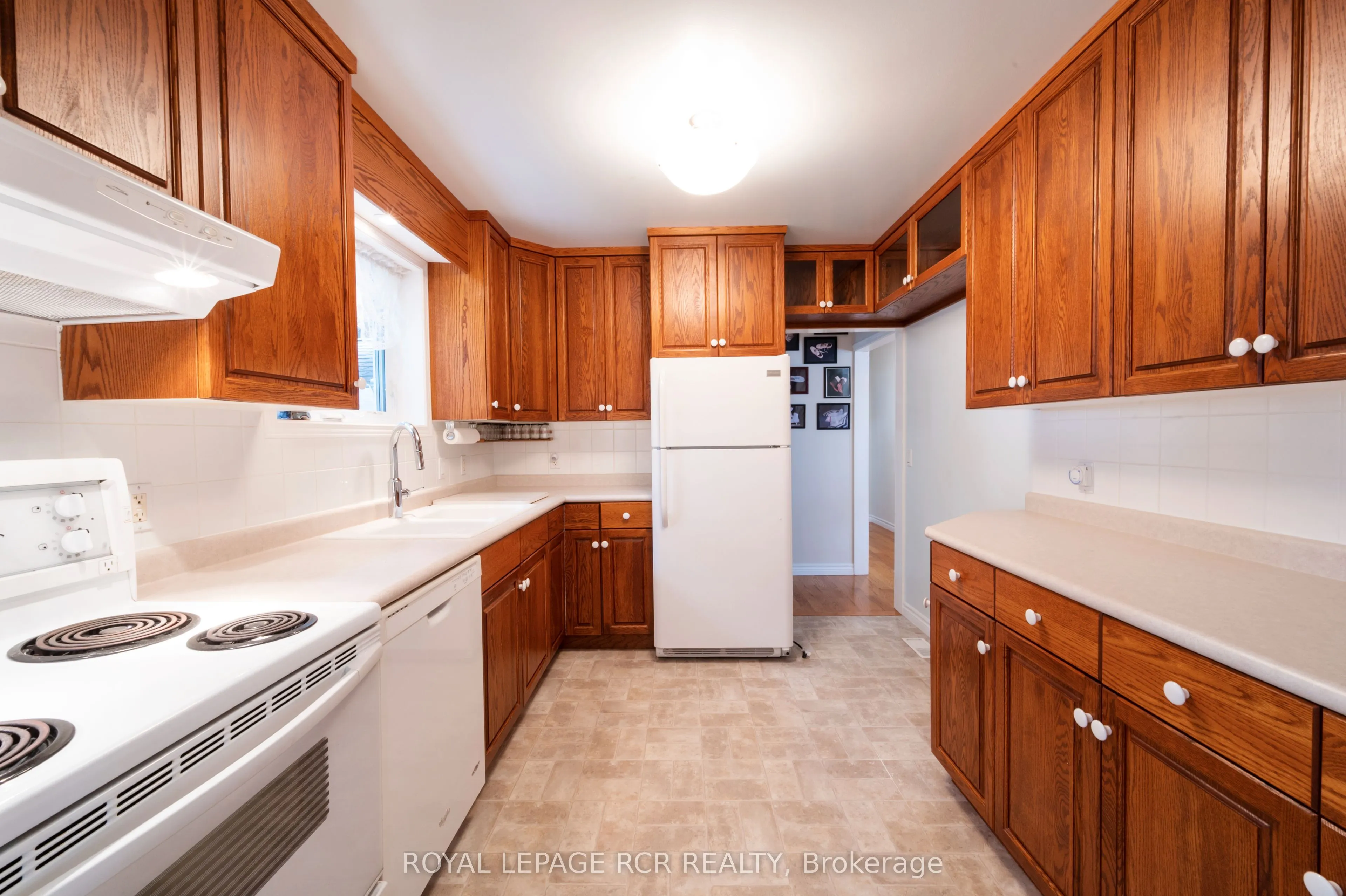 25 Banting Drive