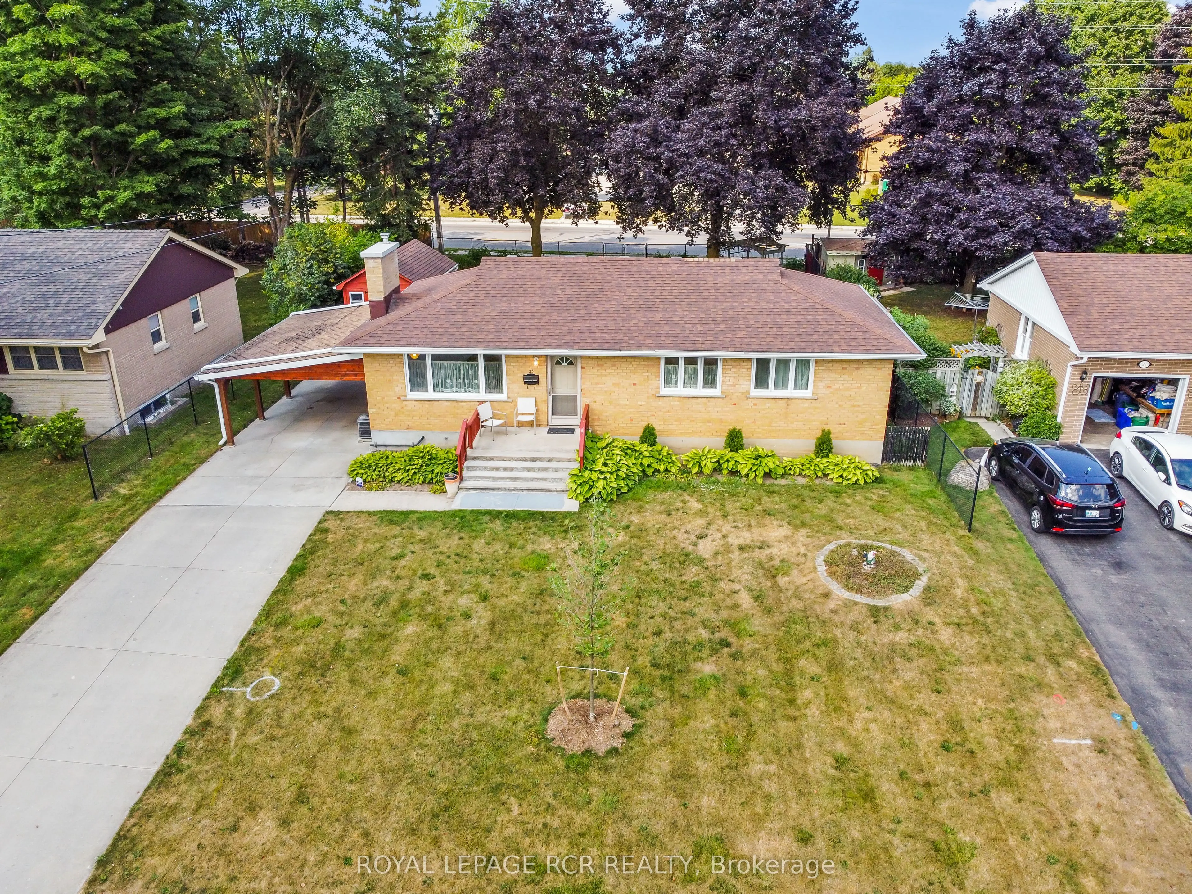 25 Banting Drive
