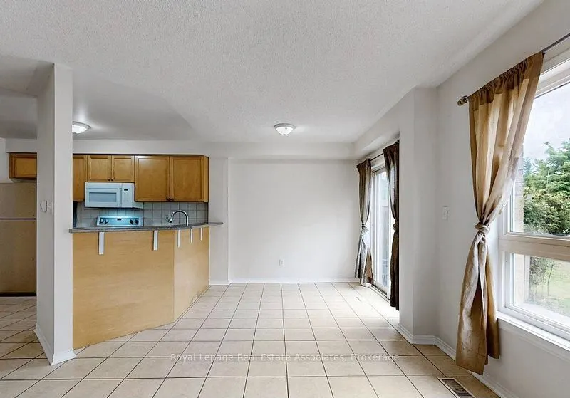 5260 Mcfarren Boulevard, #102