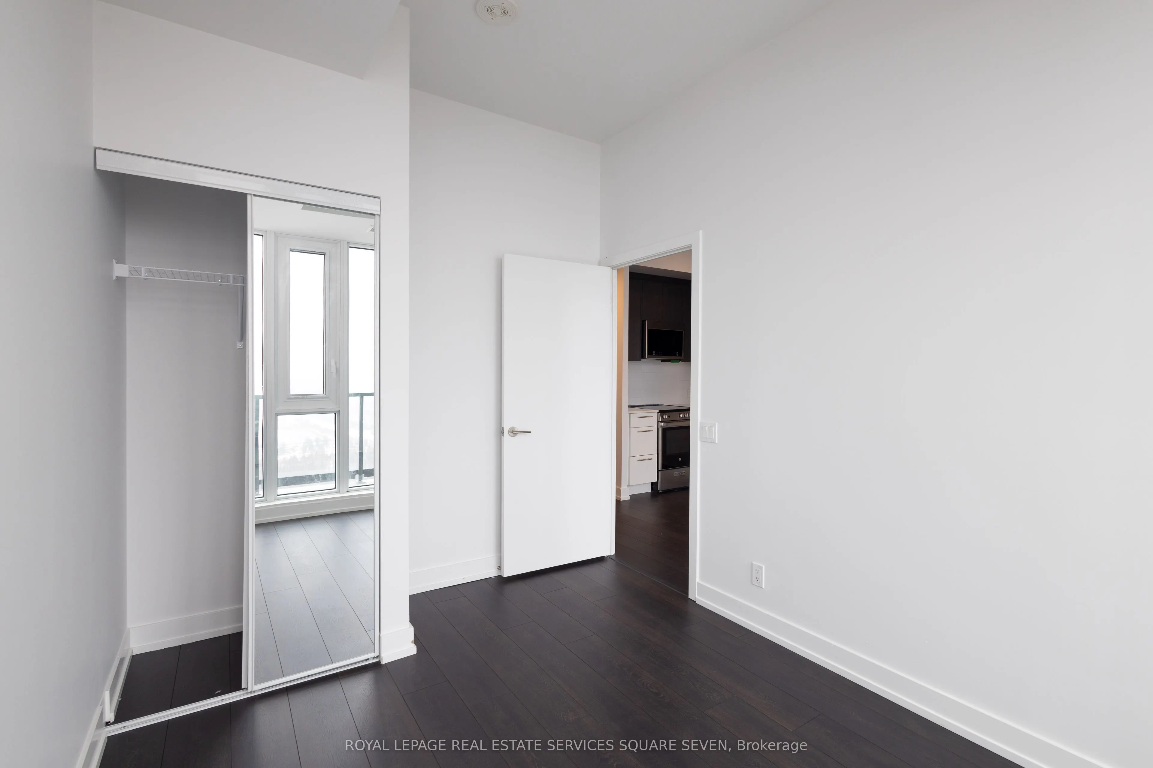 215 Veterans Drive N, #1205