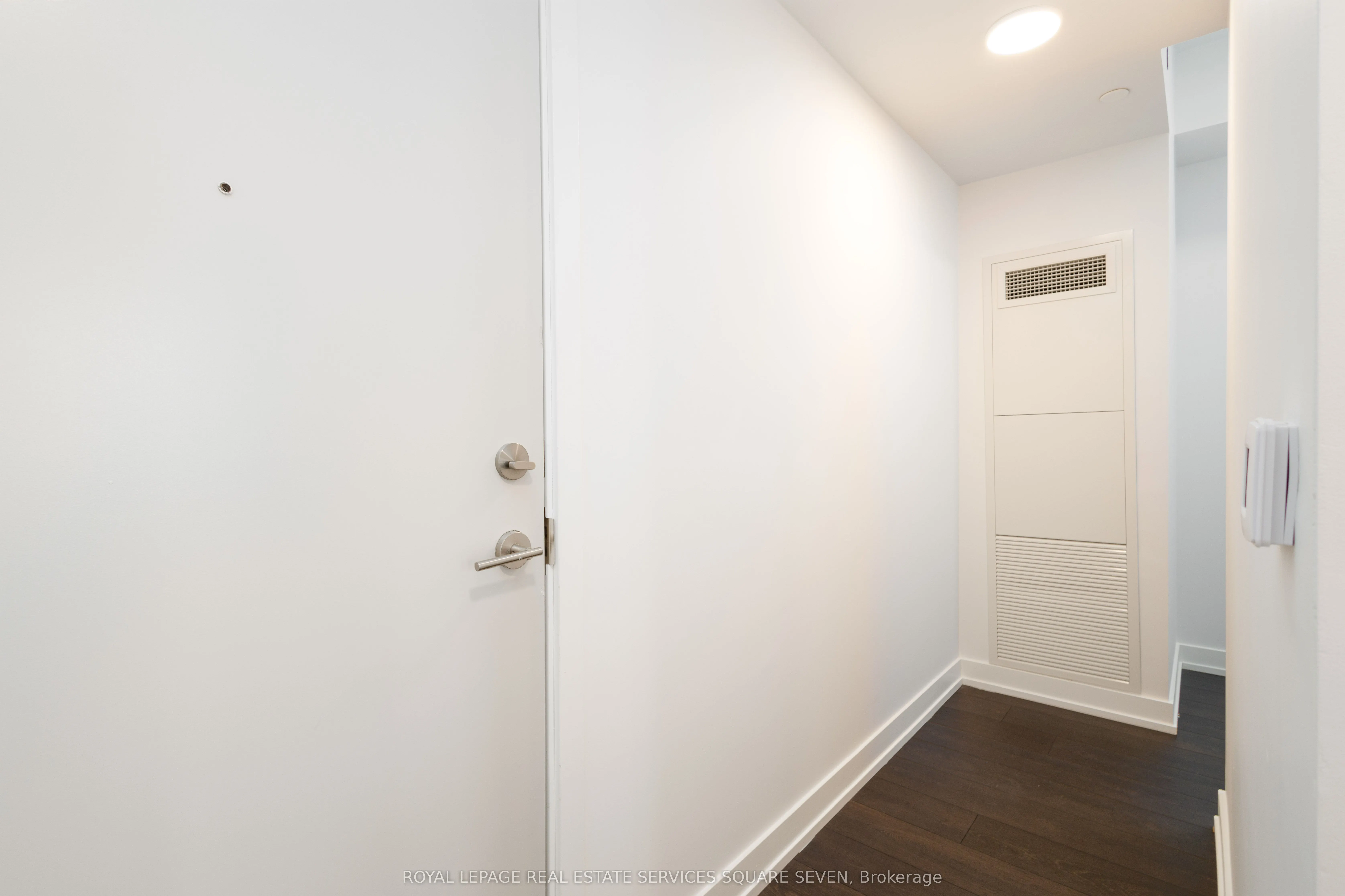 215 Veterans Drive N, #1205