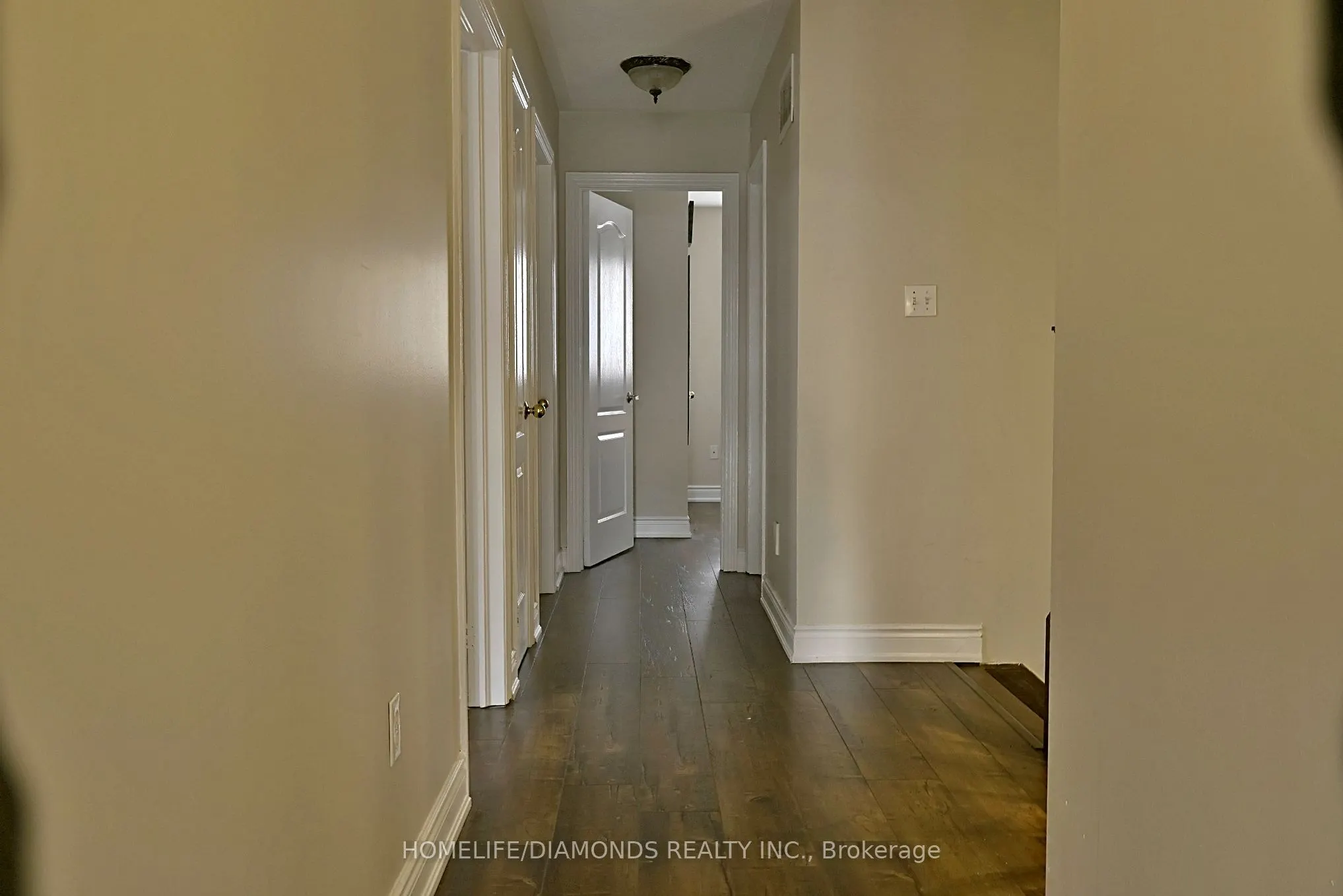 25 GOLDEN EAGLE Road