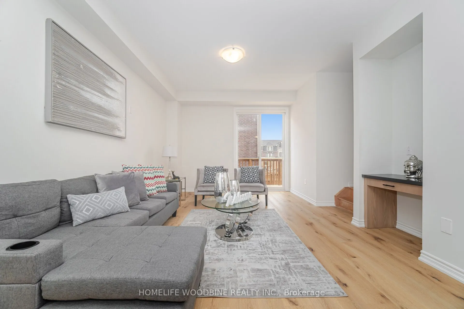 15 Arcola Street