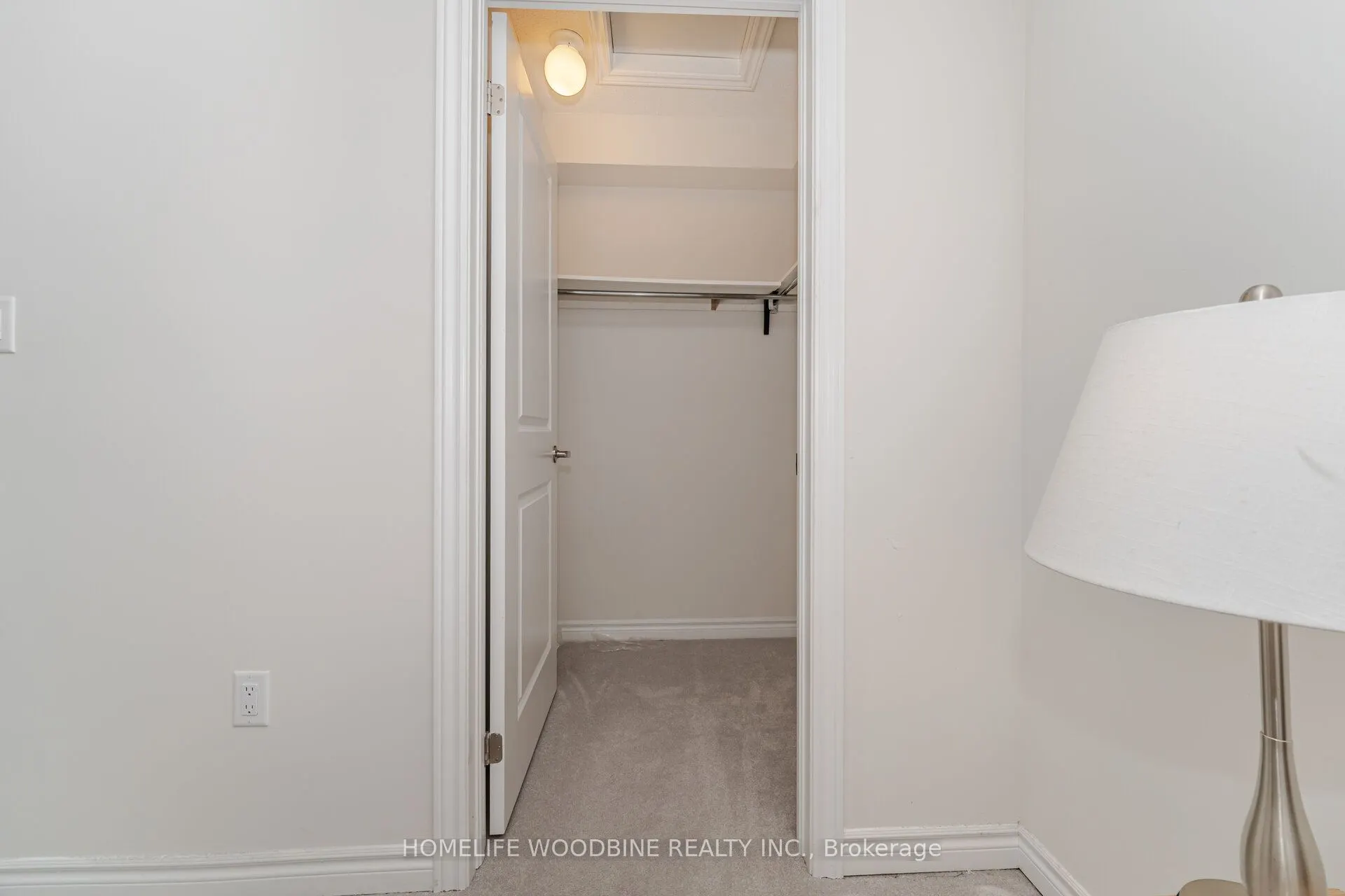 15 Arcola Street