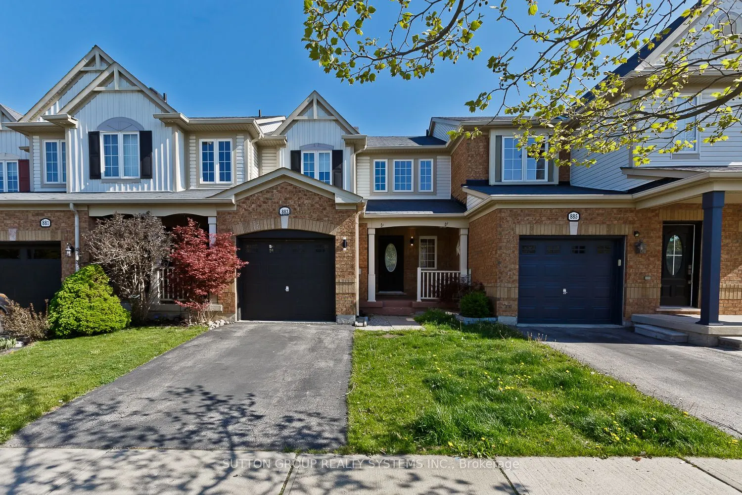 883 Fowles Court