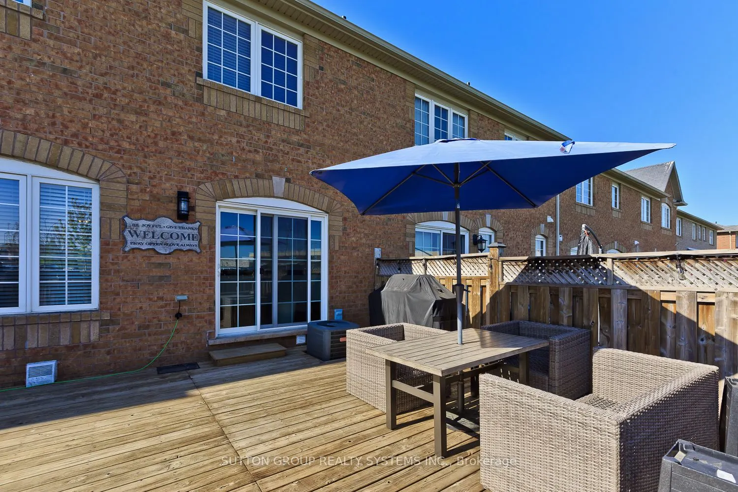 883 Fowles Court