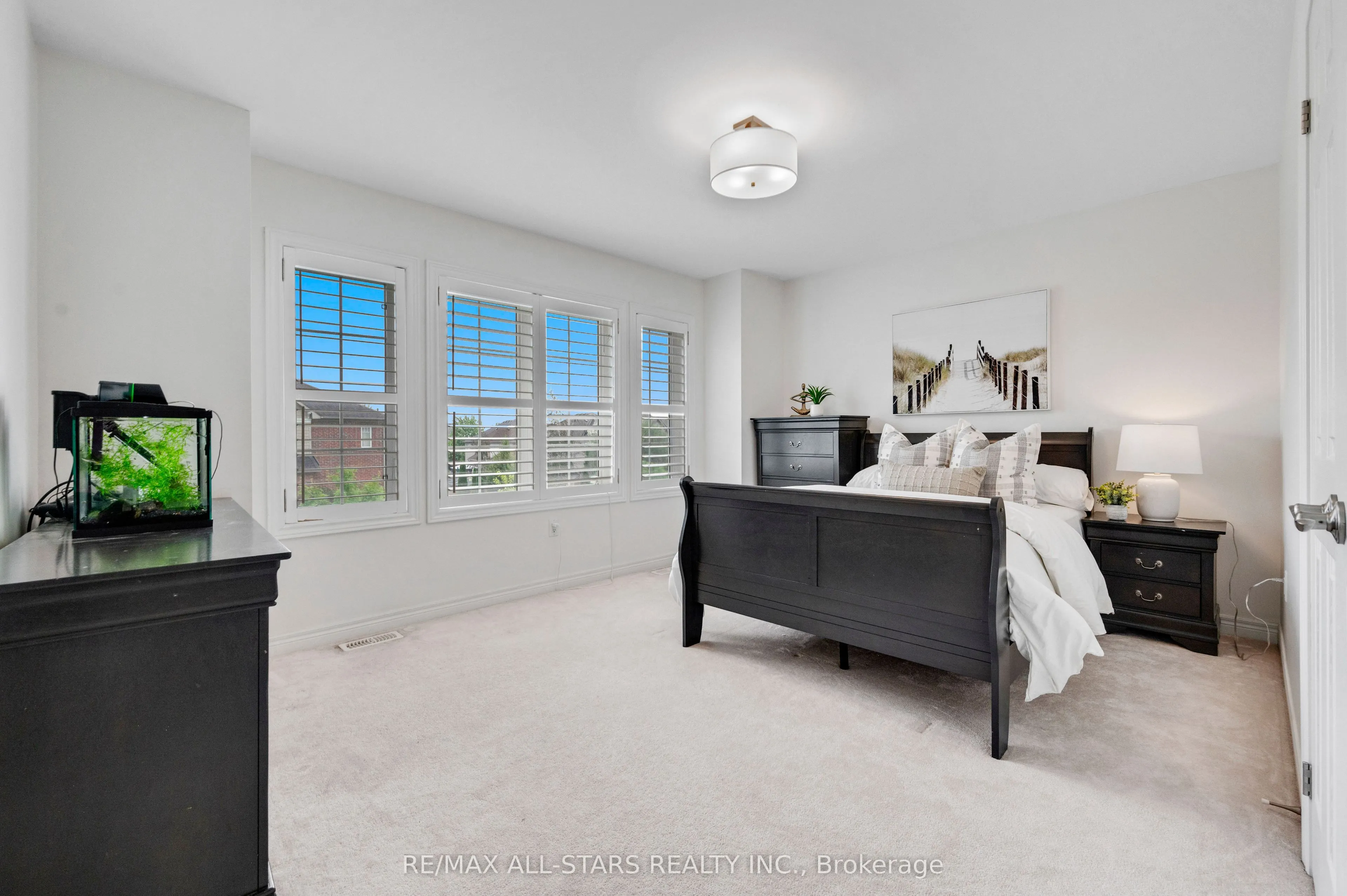 48 Cottonfield Circle