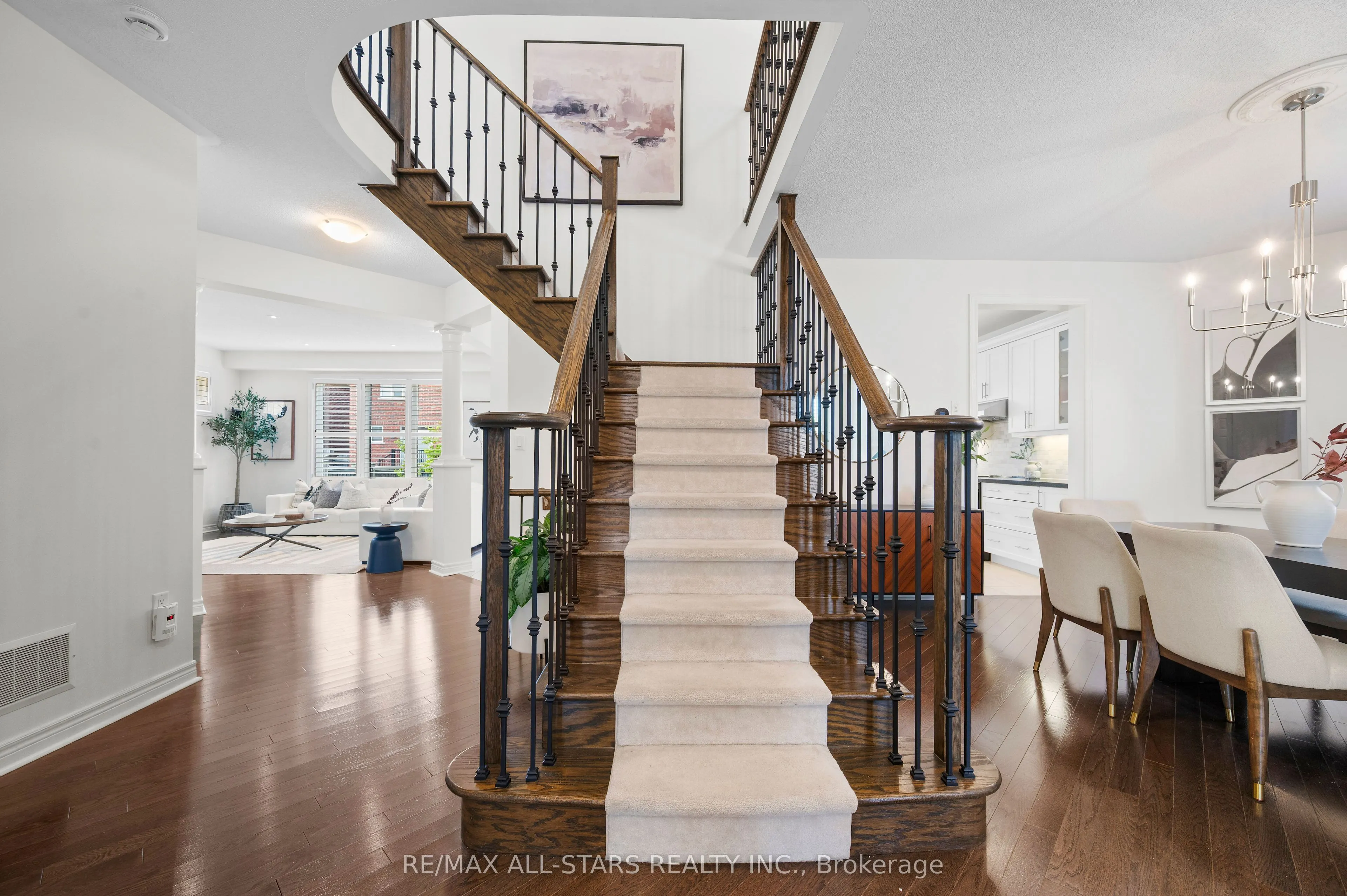 48 Cottonfield Circle