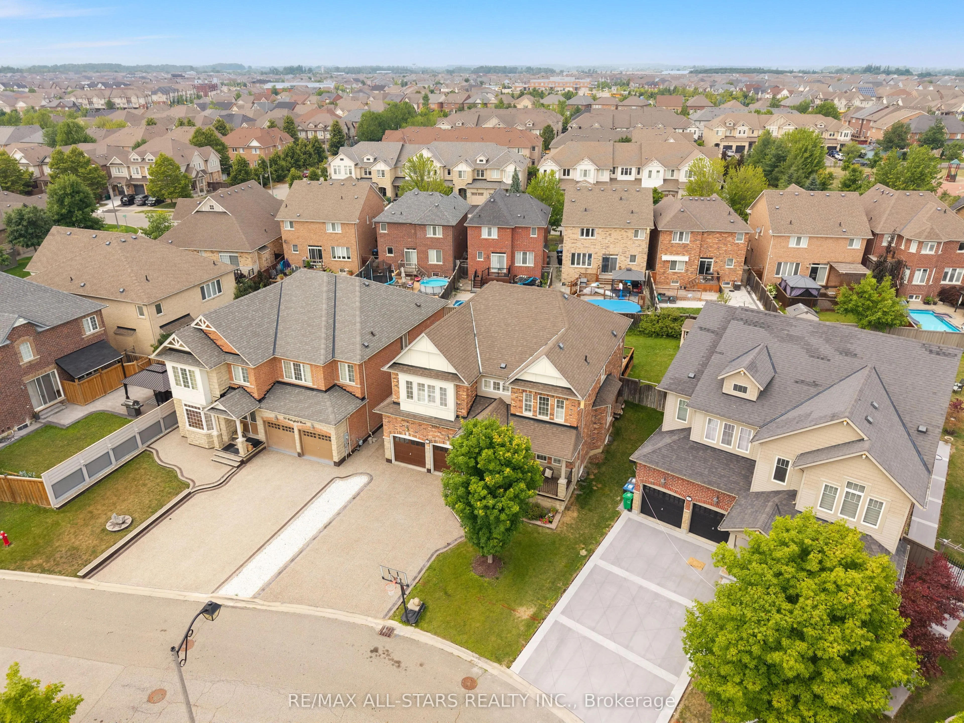 48 Cottonfield Circle
