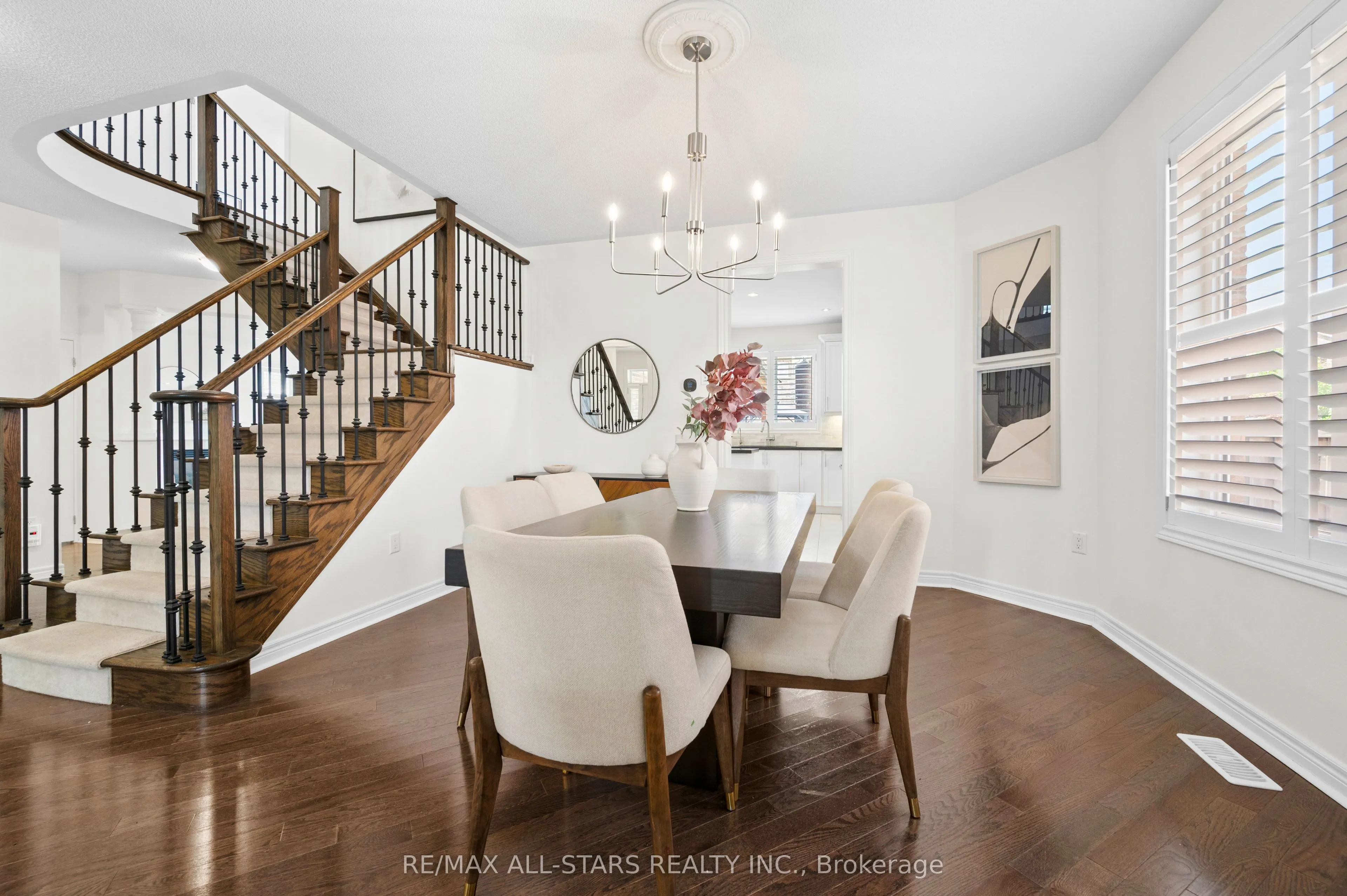 48 Cottonfield Circle