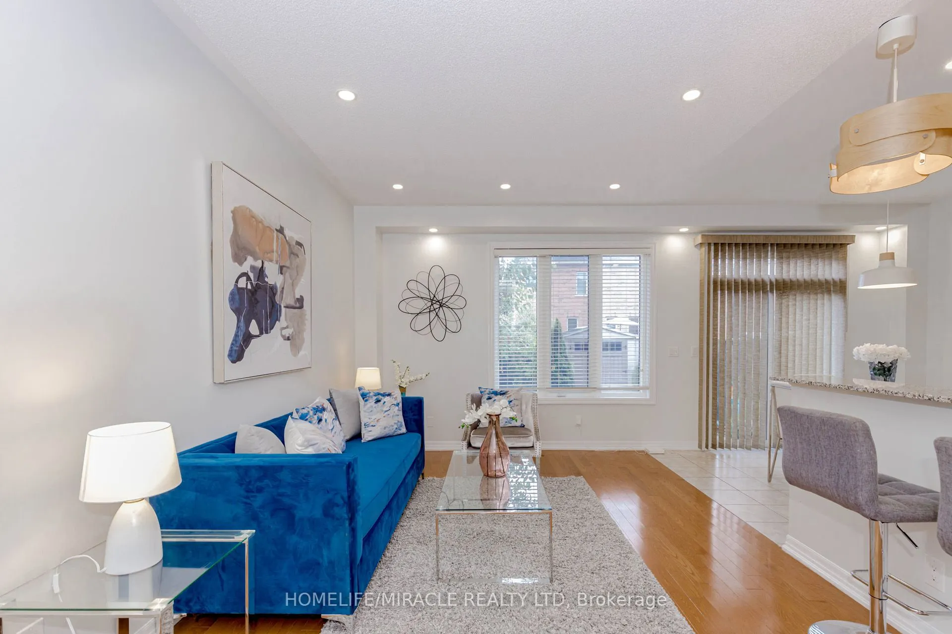 8 Whitmer Street