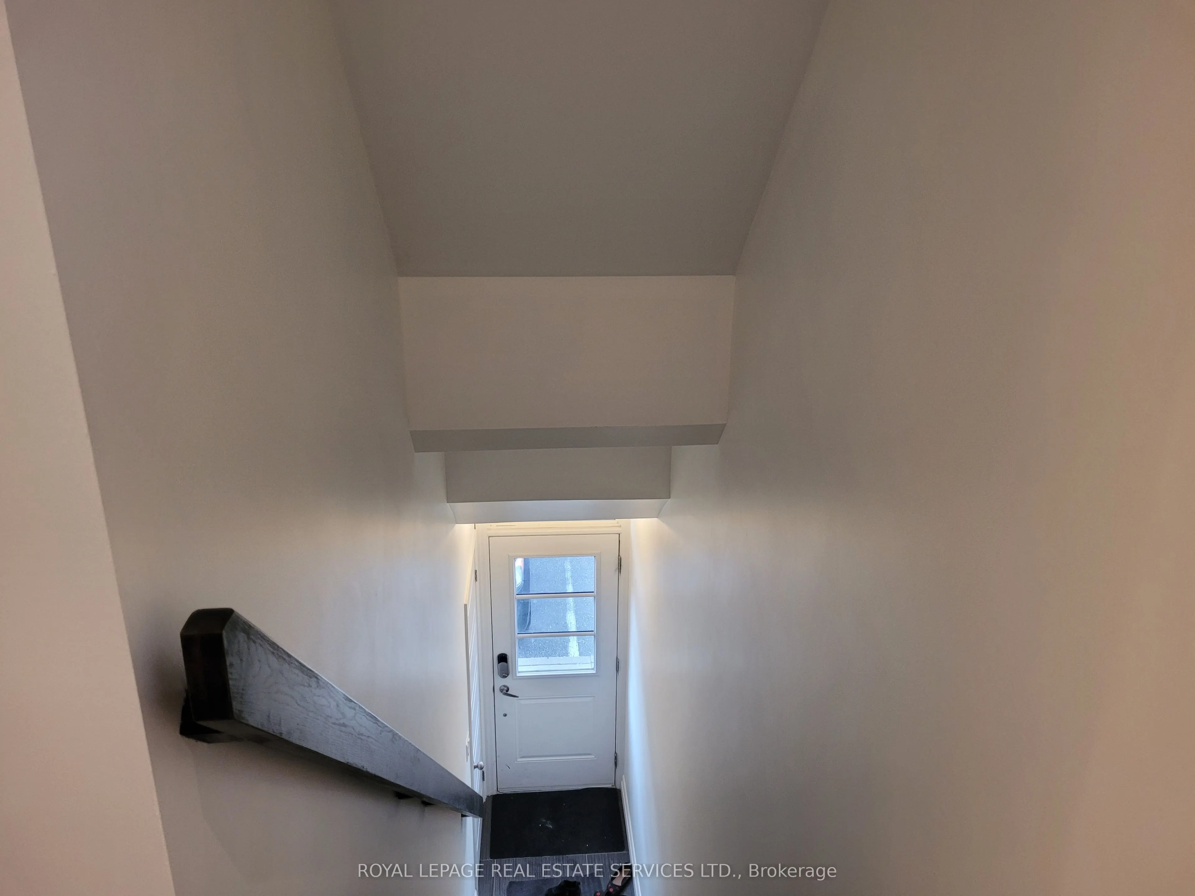 70 Plains Road W, #38