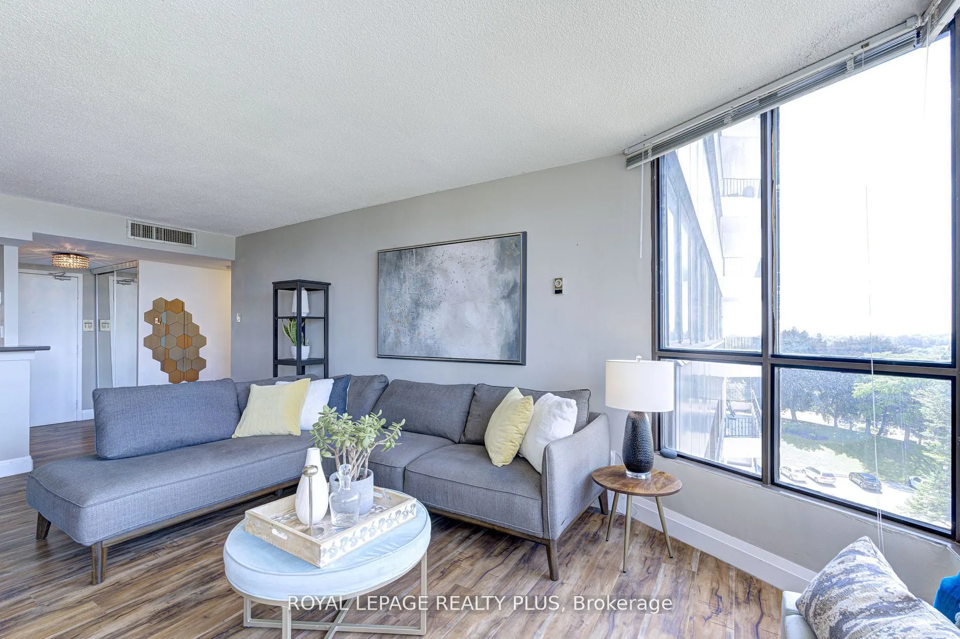 1333 Bloor Street, #708