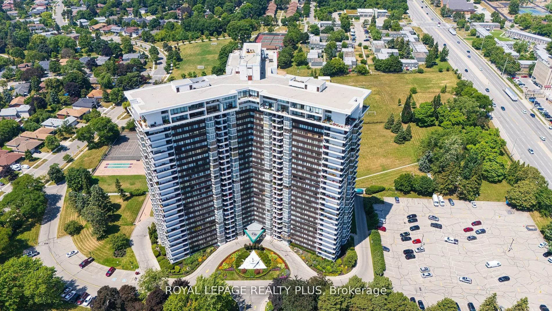 1333 Bloor Street, #708