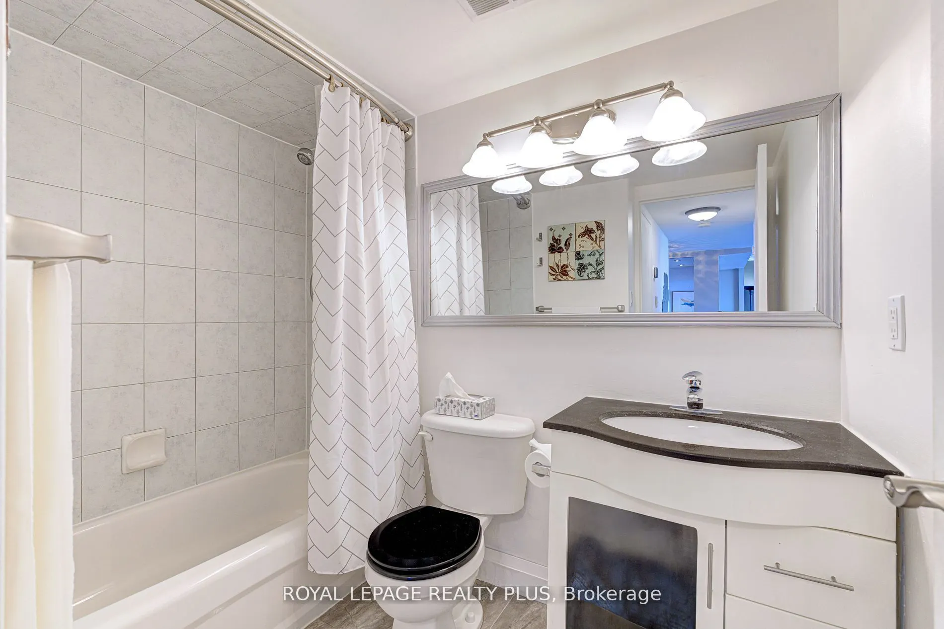 1333 Bloor Street, #708