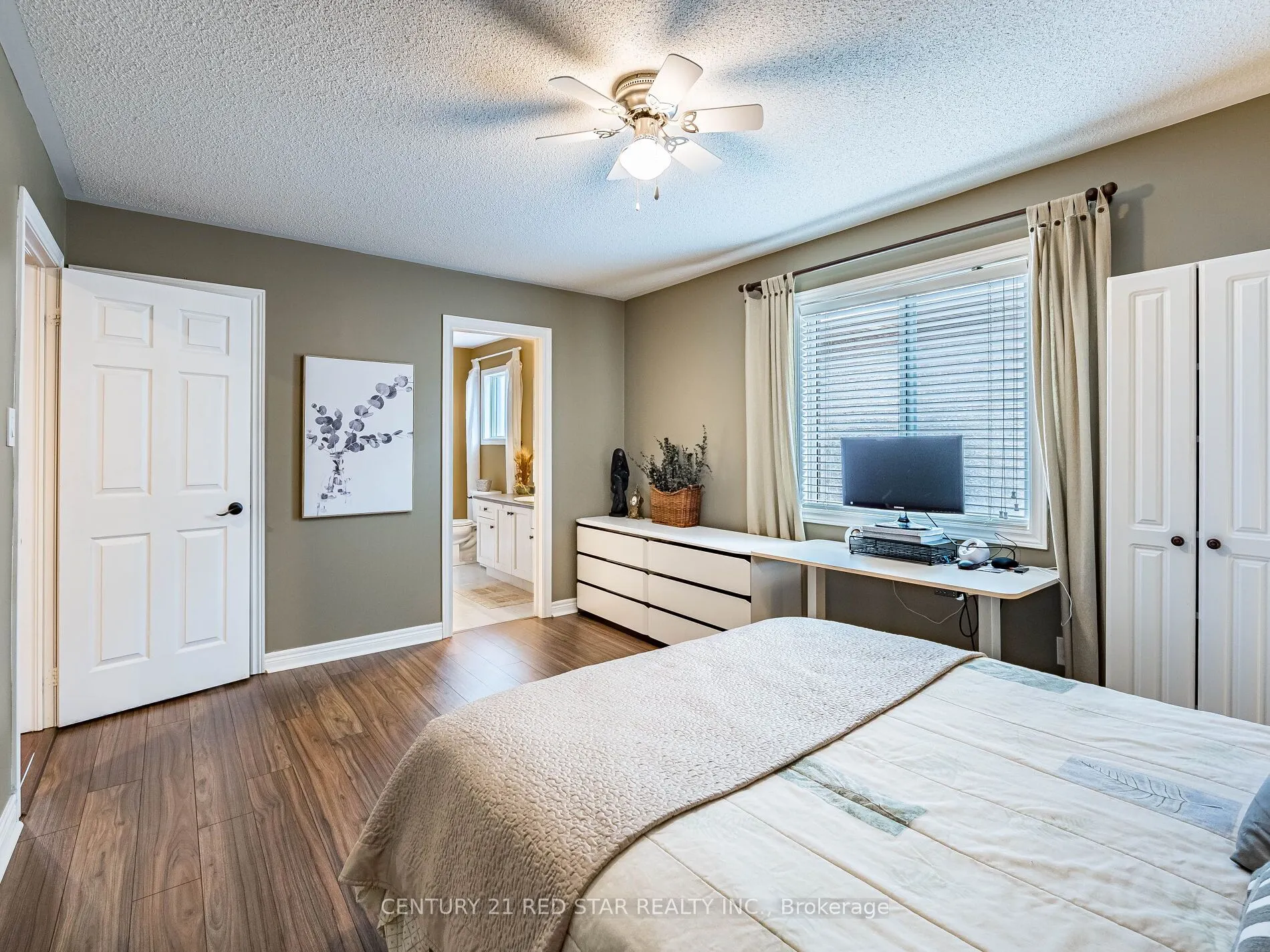 1080 Hatton Crossing