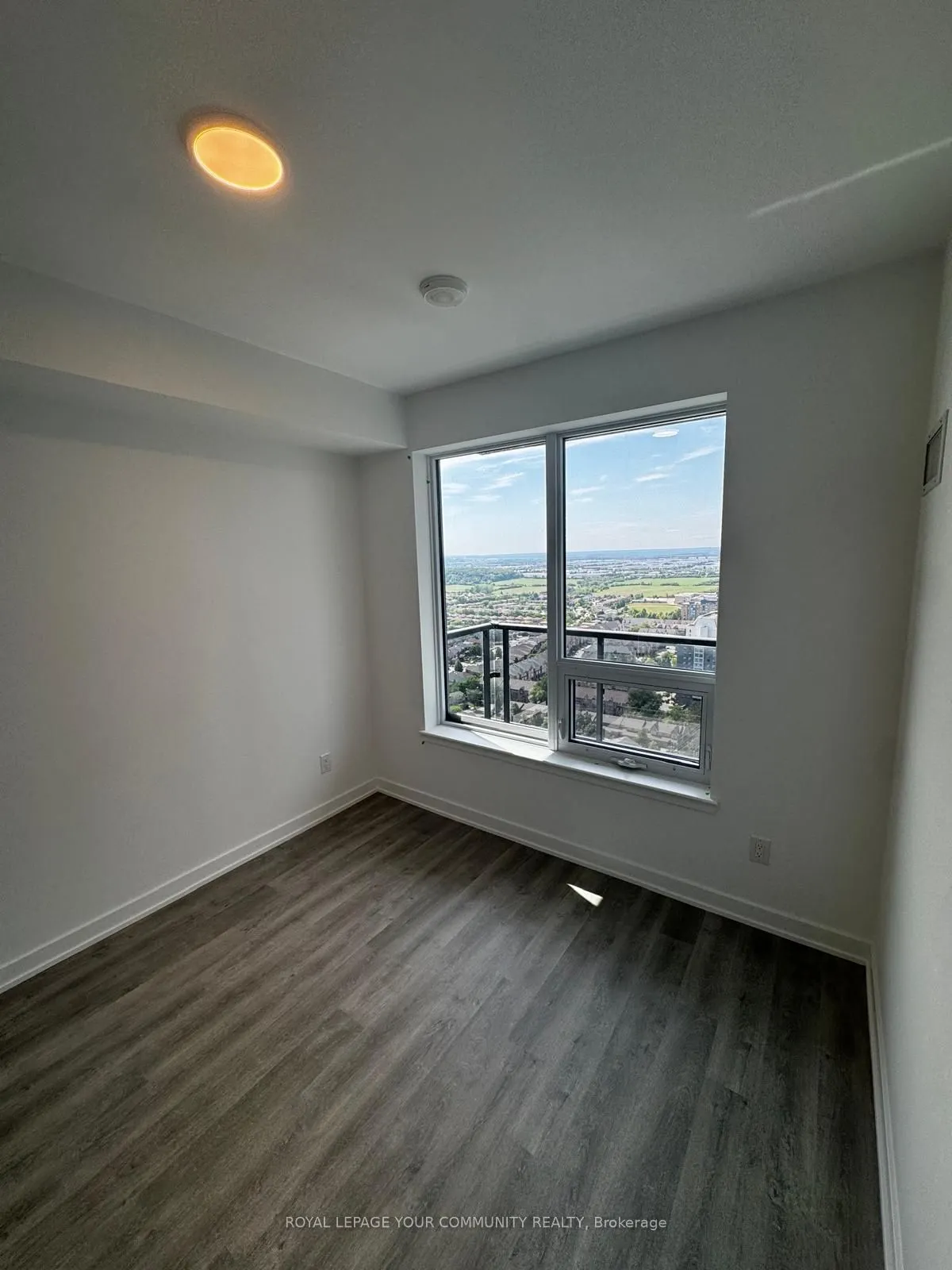 5105 Hurontario Street, #2809
