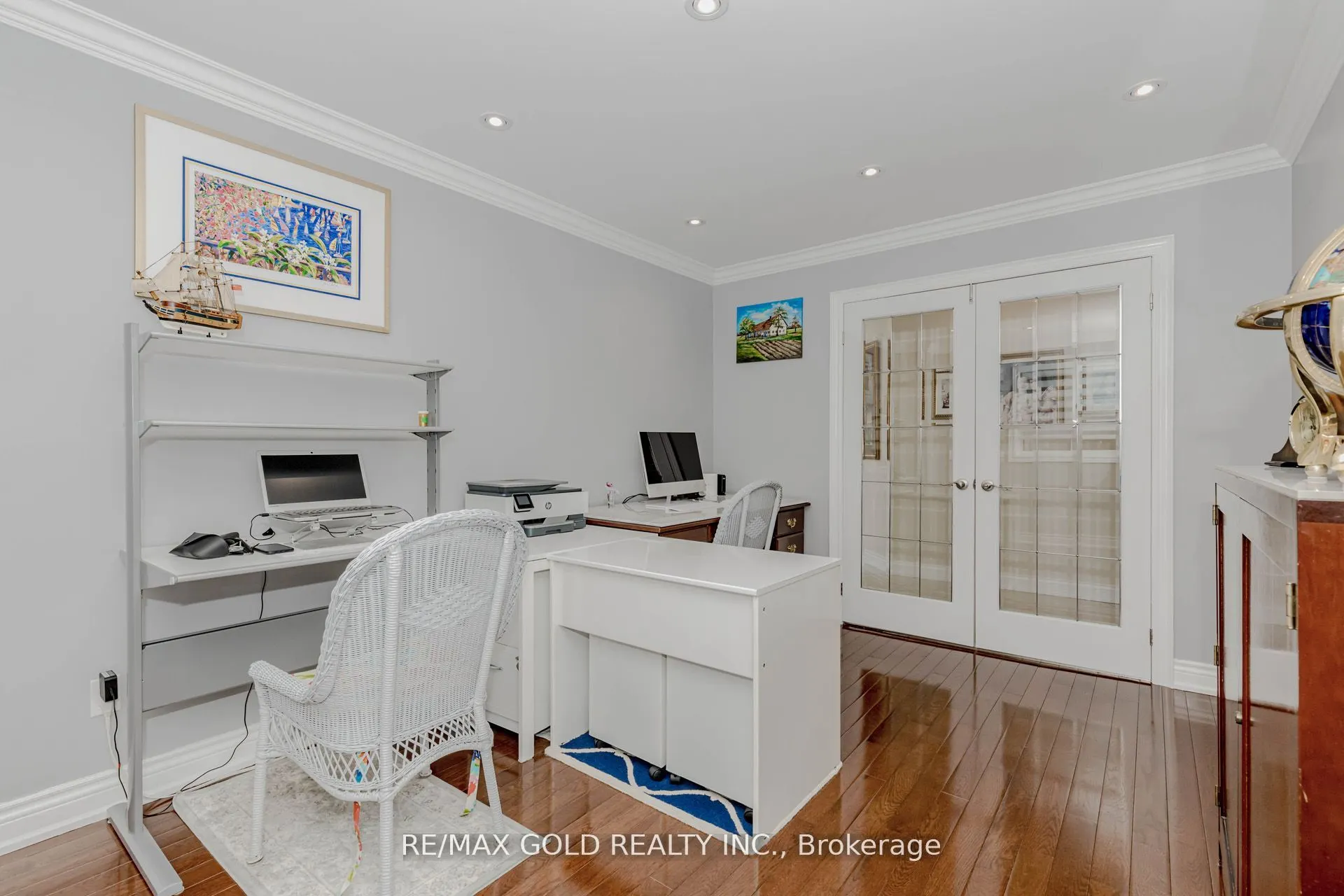 25 Red Cedar Crescent