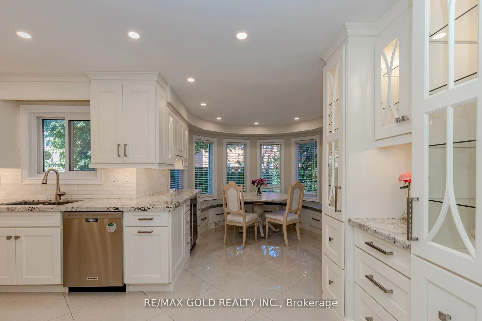 25 Red Cedar Crescent