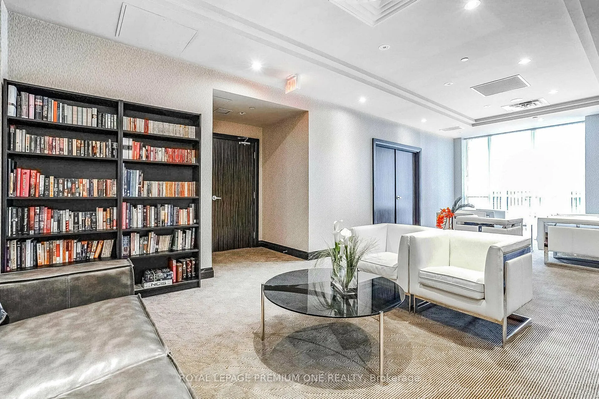 1 Michael Power Place, #911