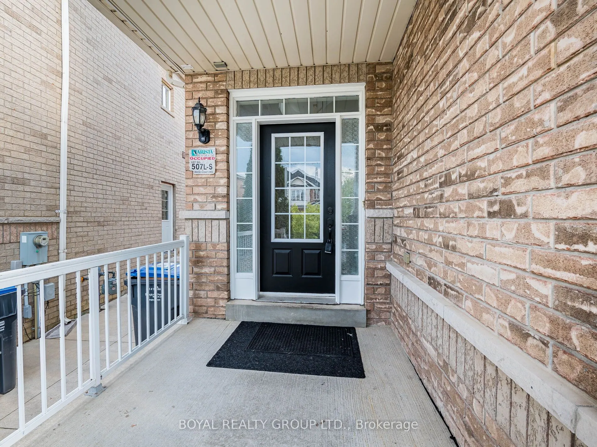 128 Rocky Point Crescent