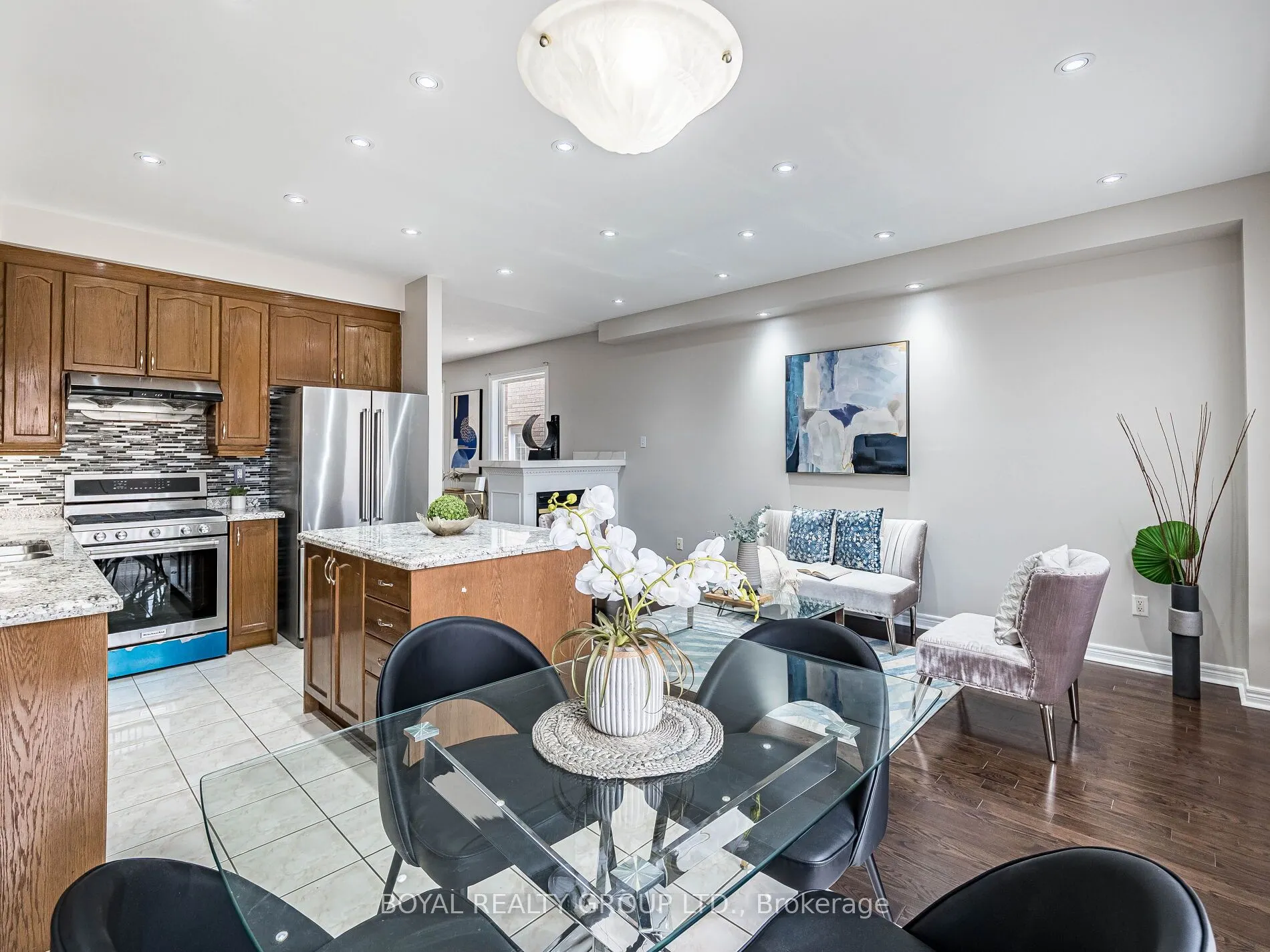 128 Rocky Point Crescent