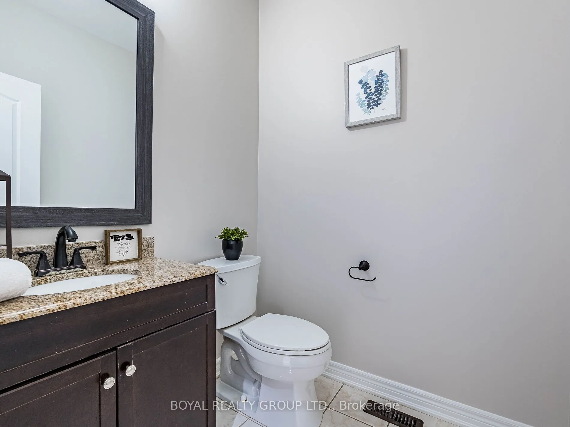 128 Rocky Point Crescent