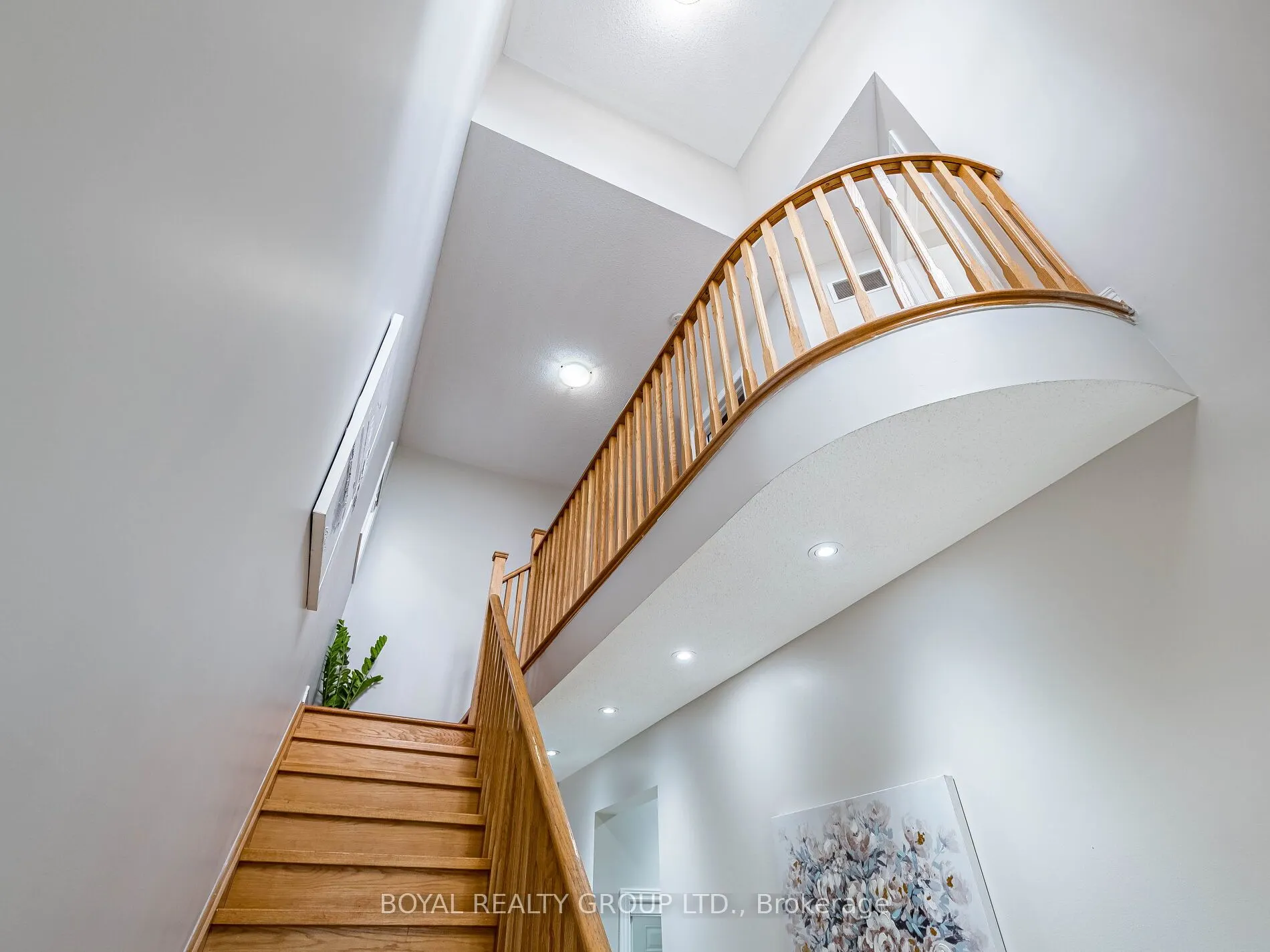 128 Rocky Point Crescent
