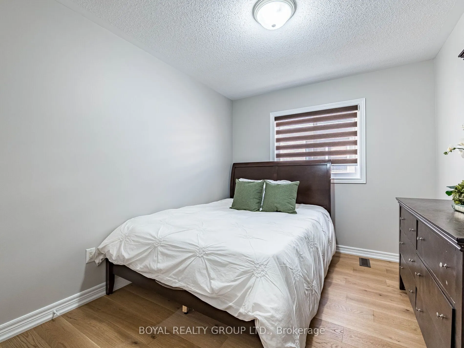 128 Rocky Point Crescent
