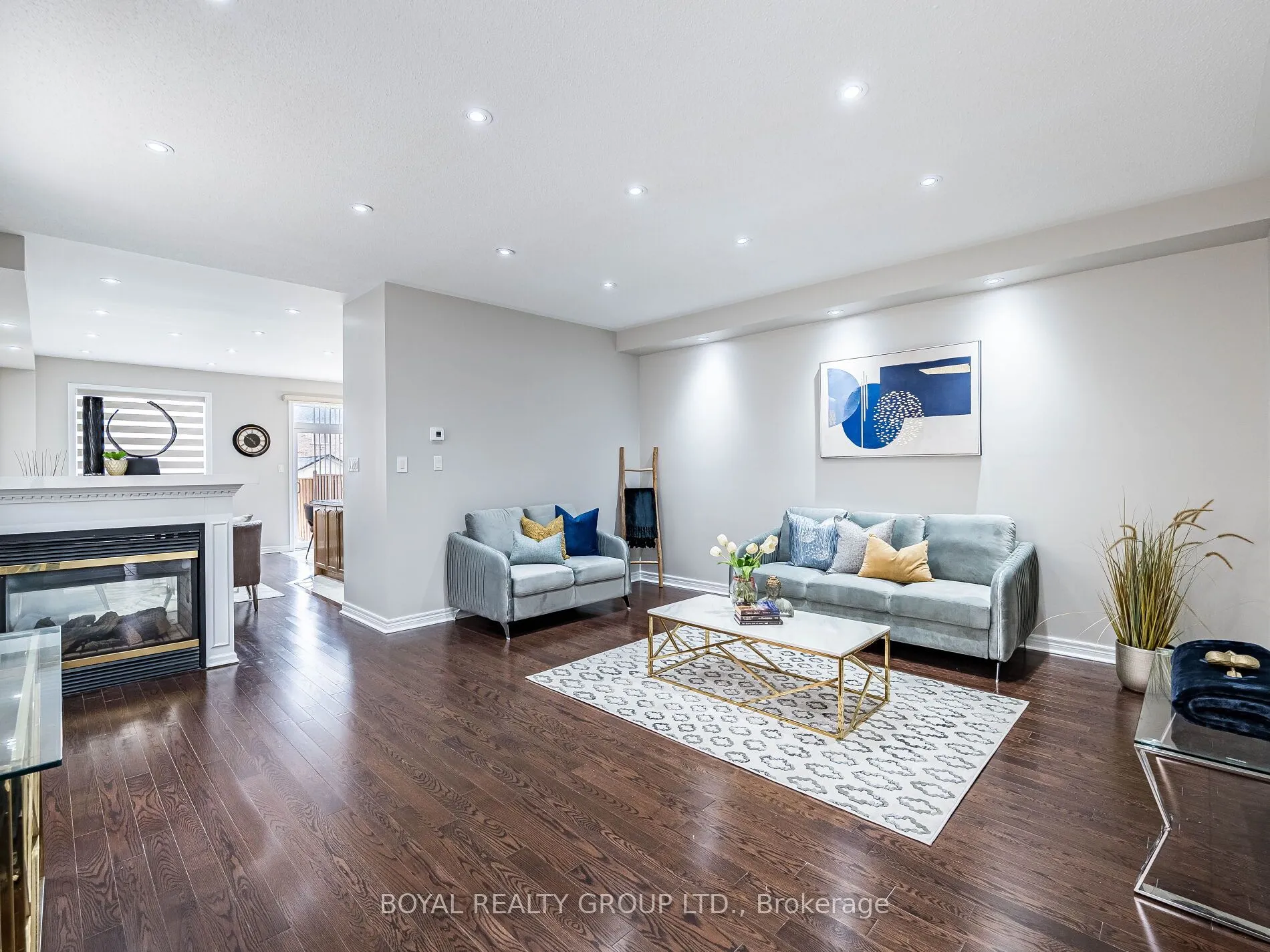 128 Rocky Point Crescent