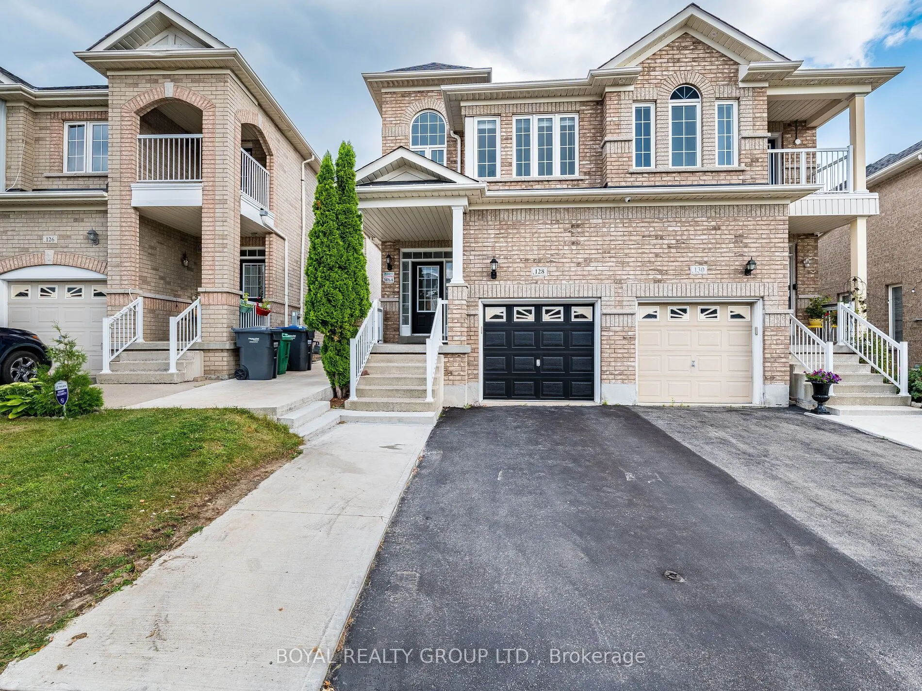 128 Rocky Point Crescent