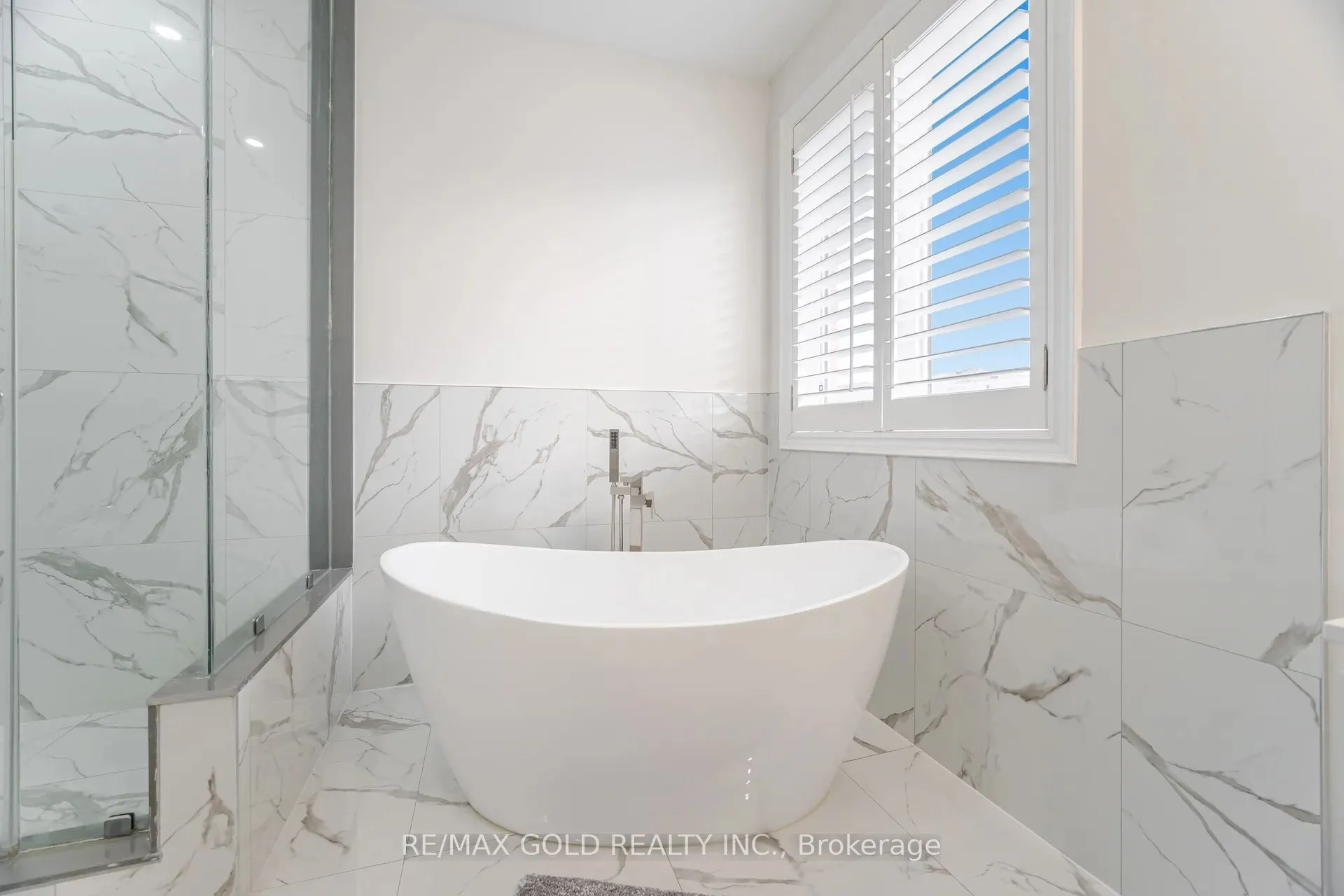 18 Seascape Crescent