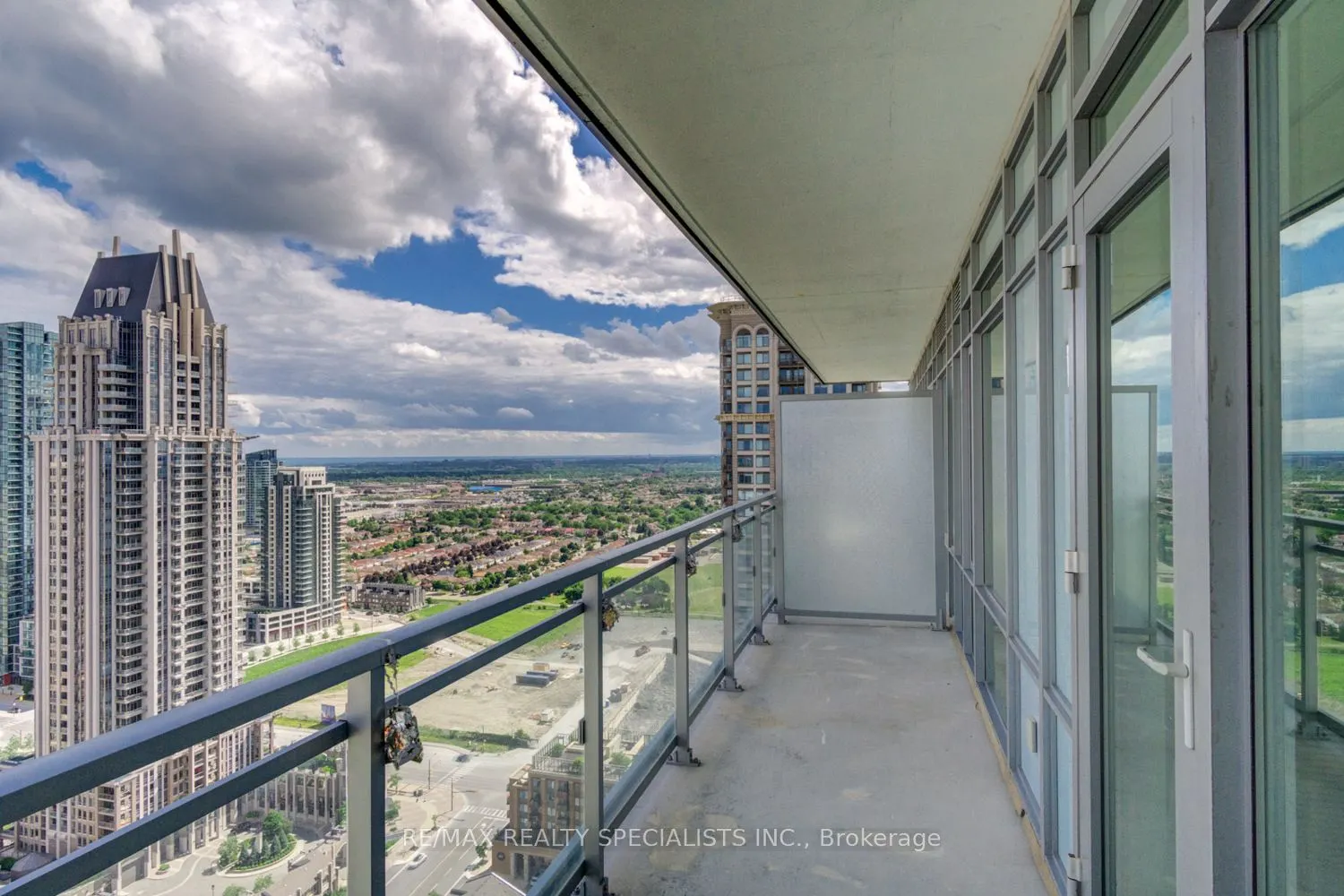 360 Square One Drive, #3004