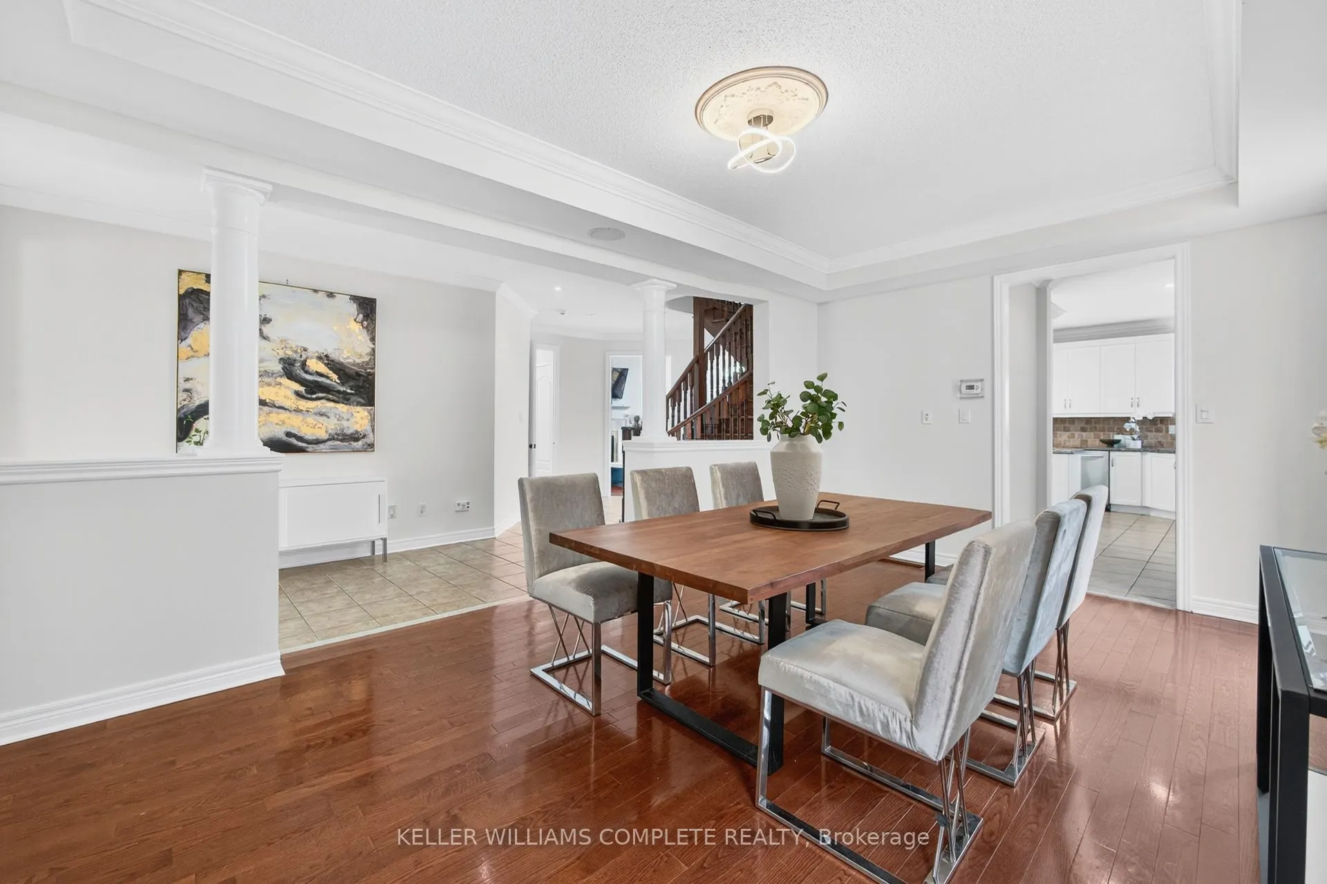 3322 Fox Run Circle