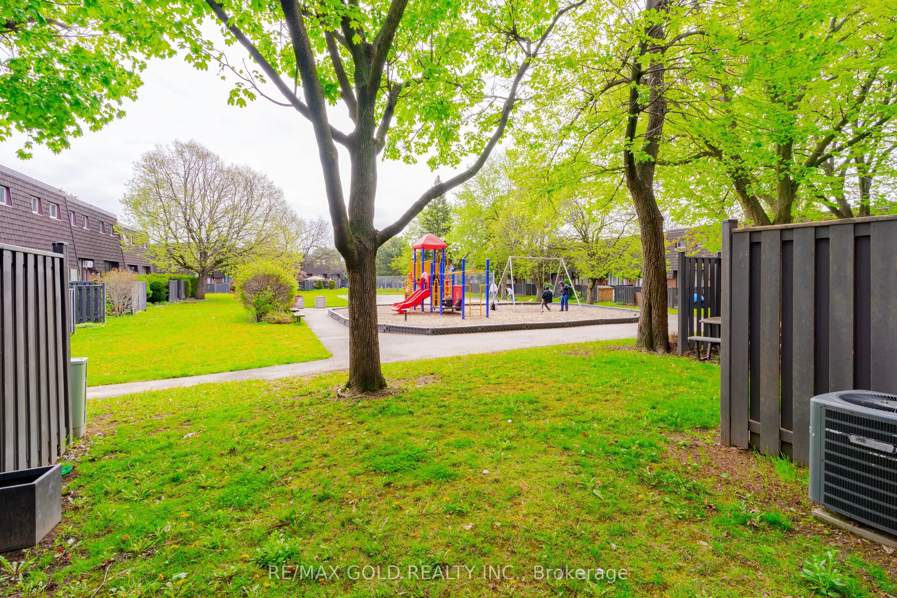 17 Darras Court, #114