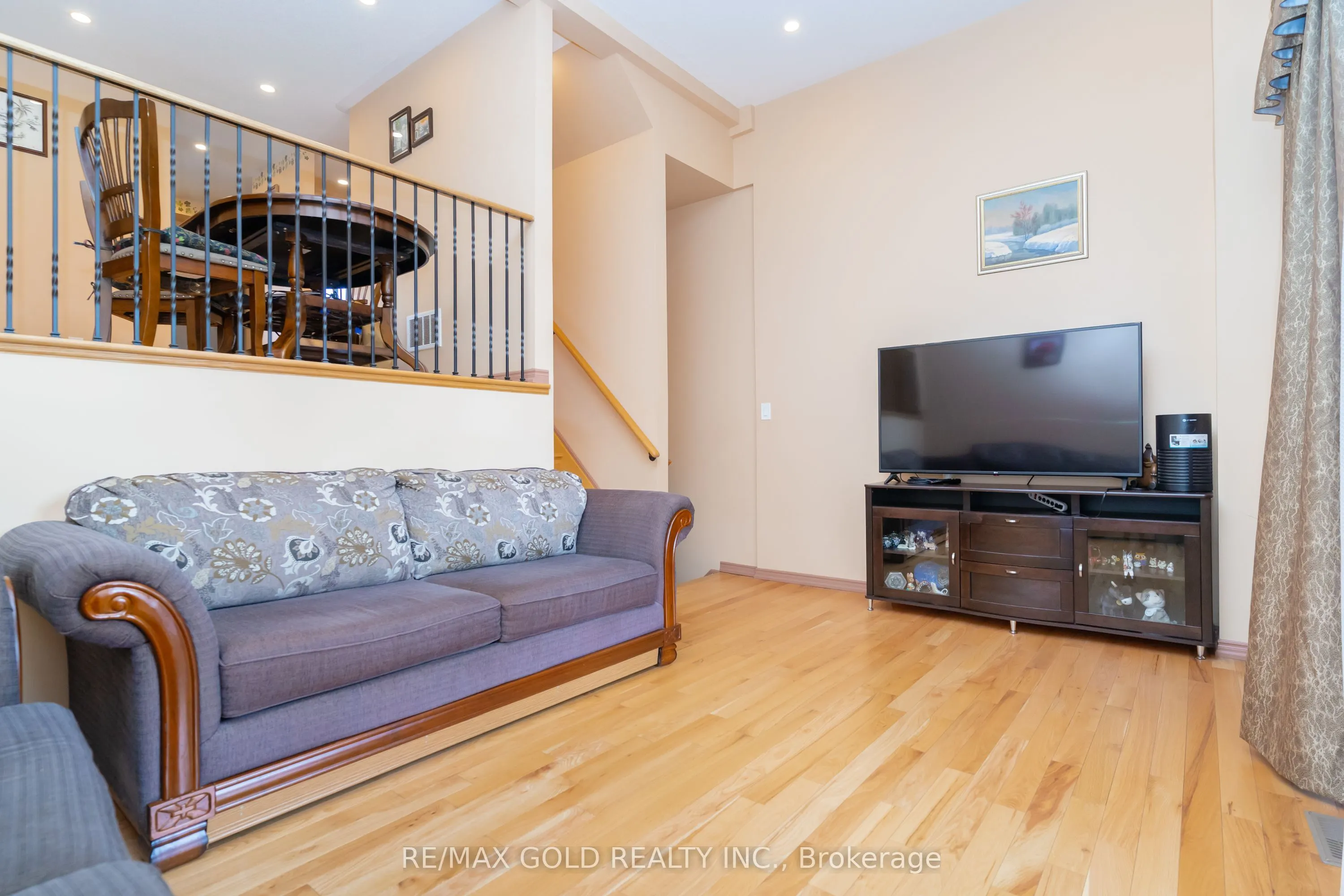 17 Darras Court, #114