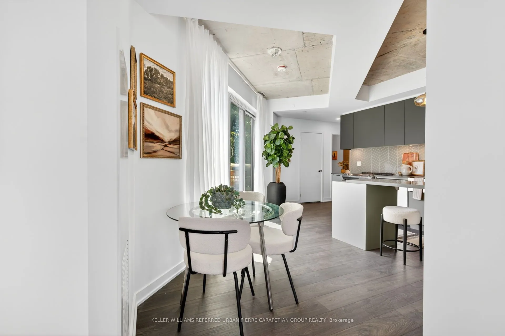 57 Brock Avenue, #415