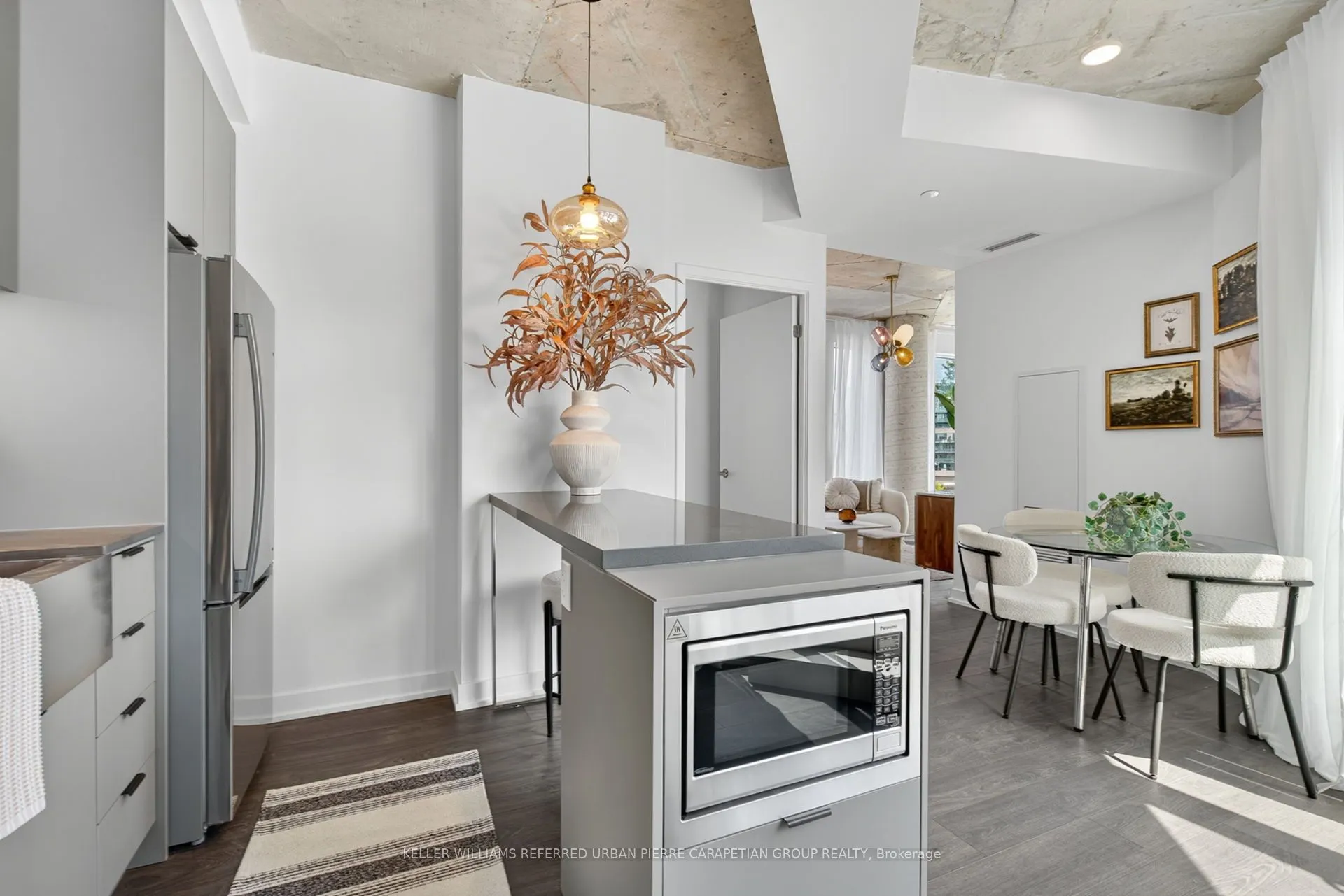 57 Brock Avenue, #415