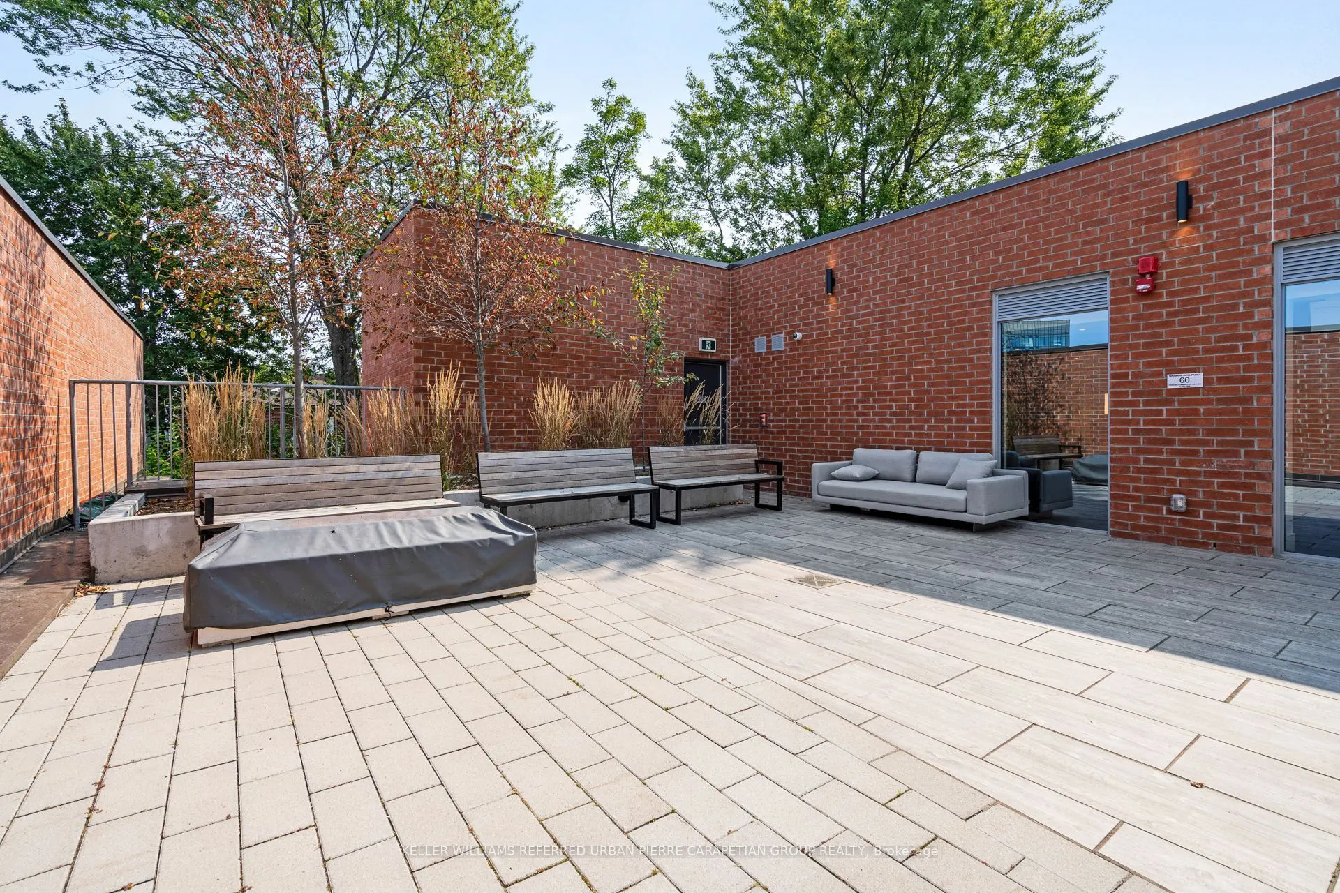57 Brock Avenue, #415