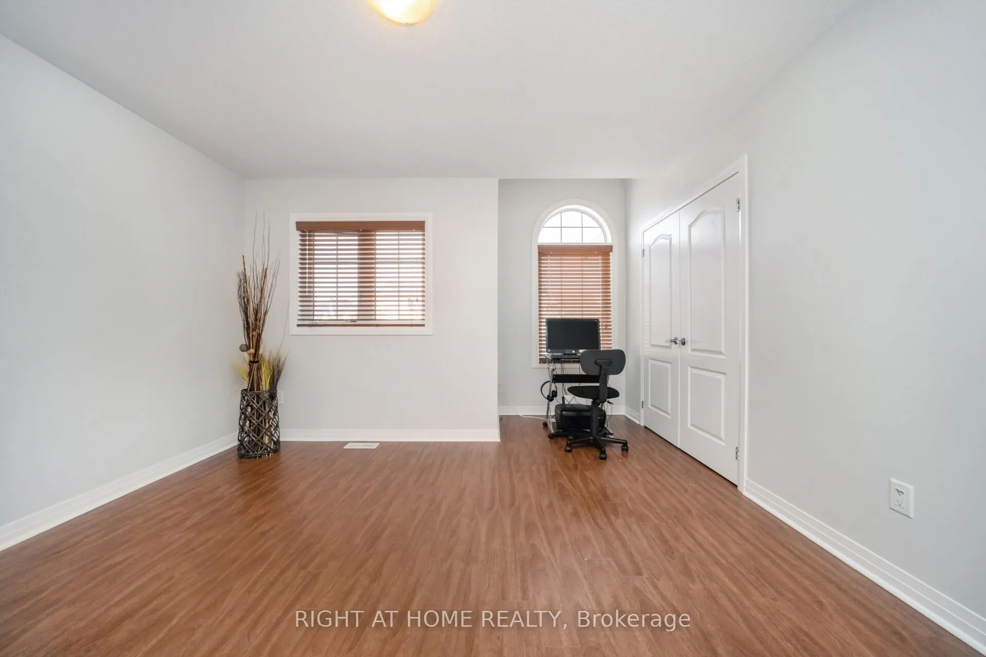 10 Porter Drive
